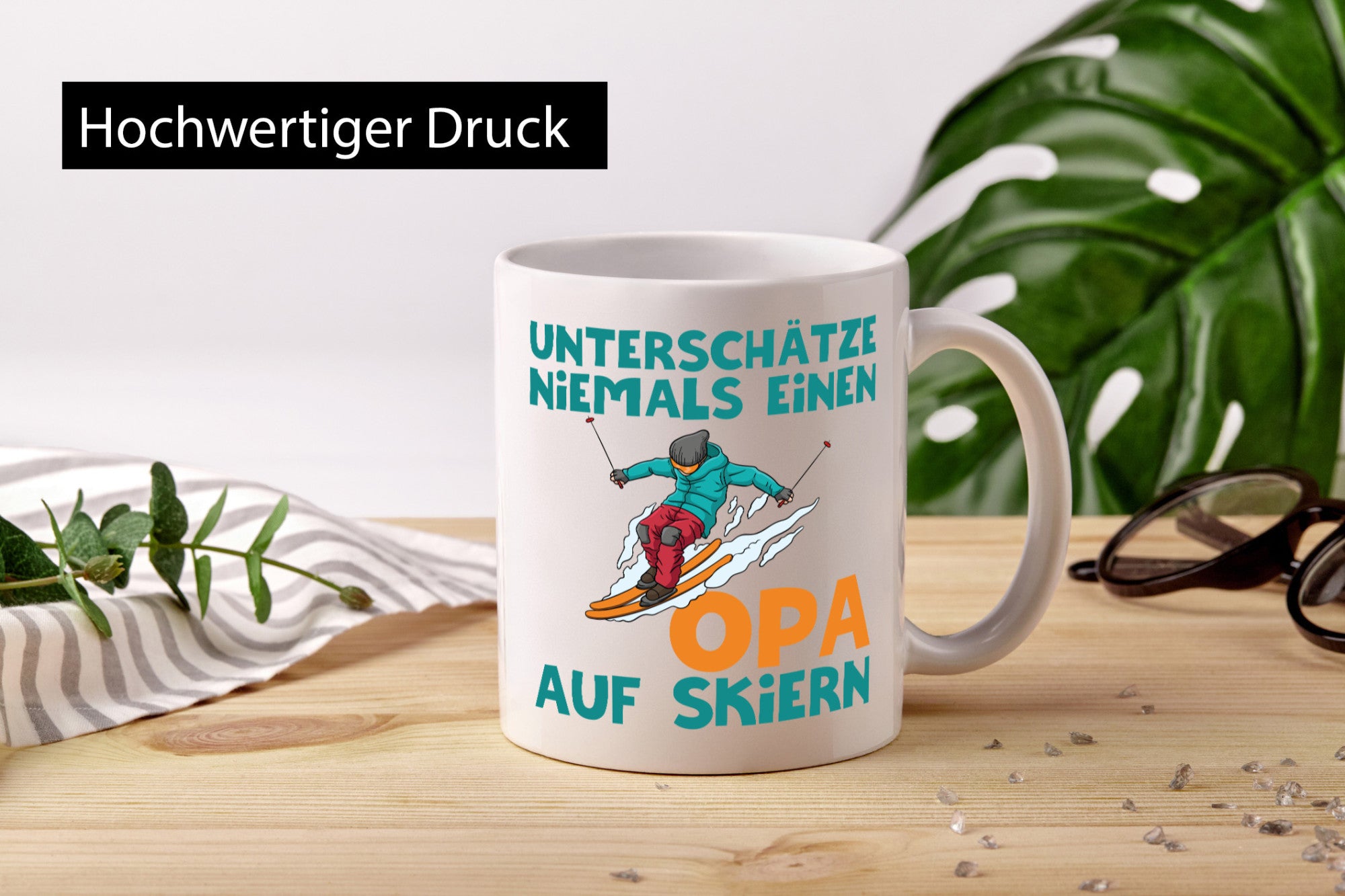 Unterschätze keinen Opa auf Skiern | Skifahrer Schnee Geschenk Familie