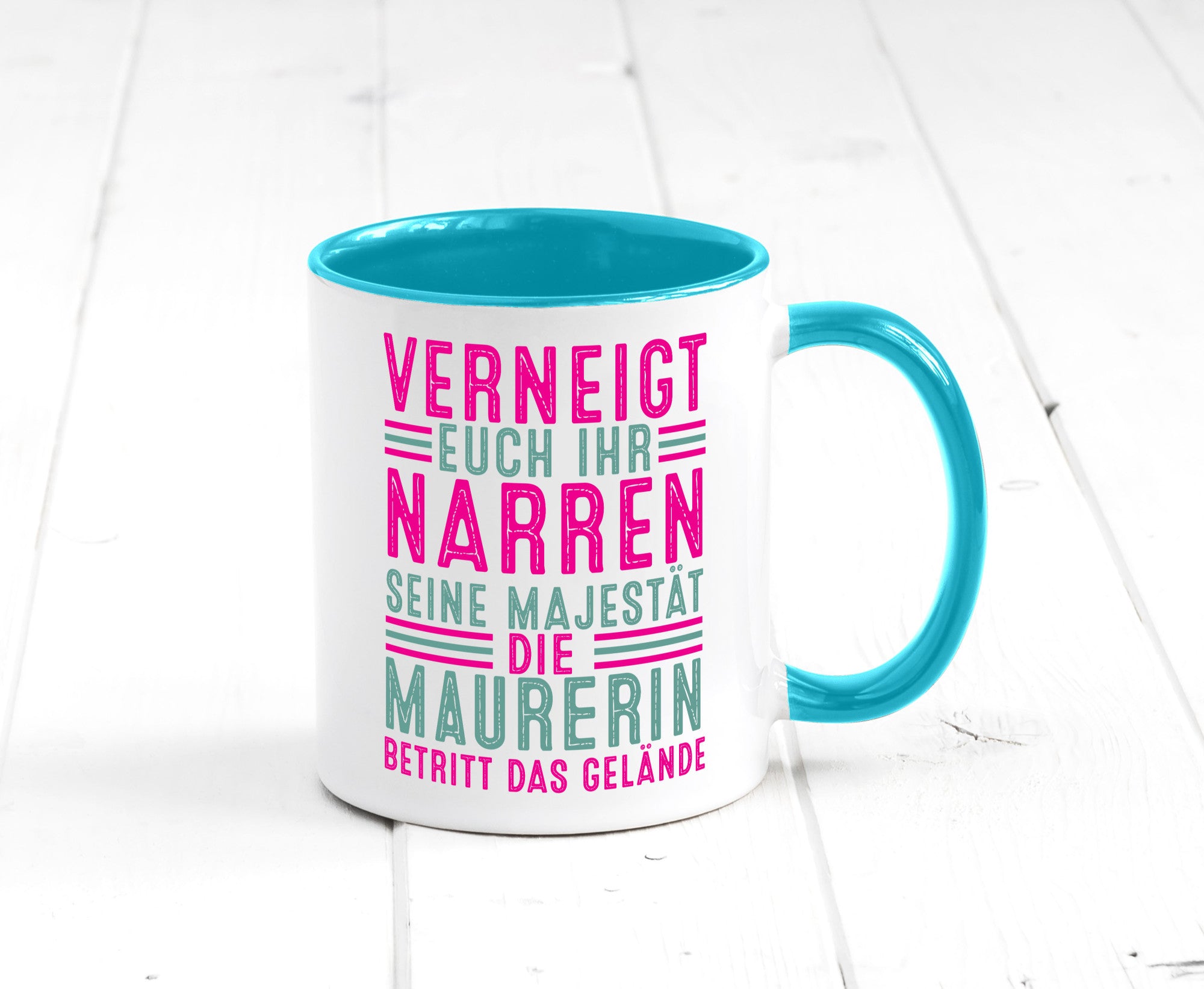Verneigt euch: Maurerin Humor Geschenkidee Tasse
