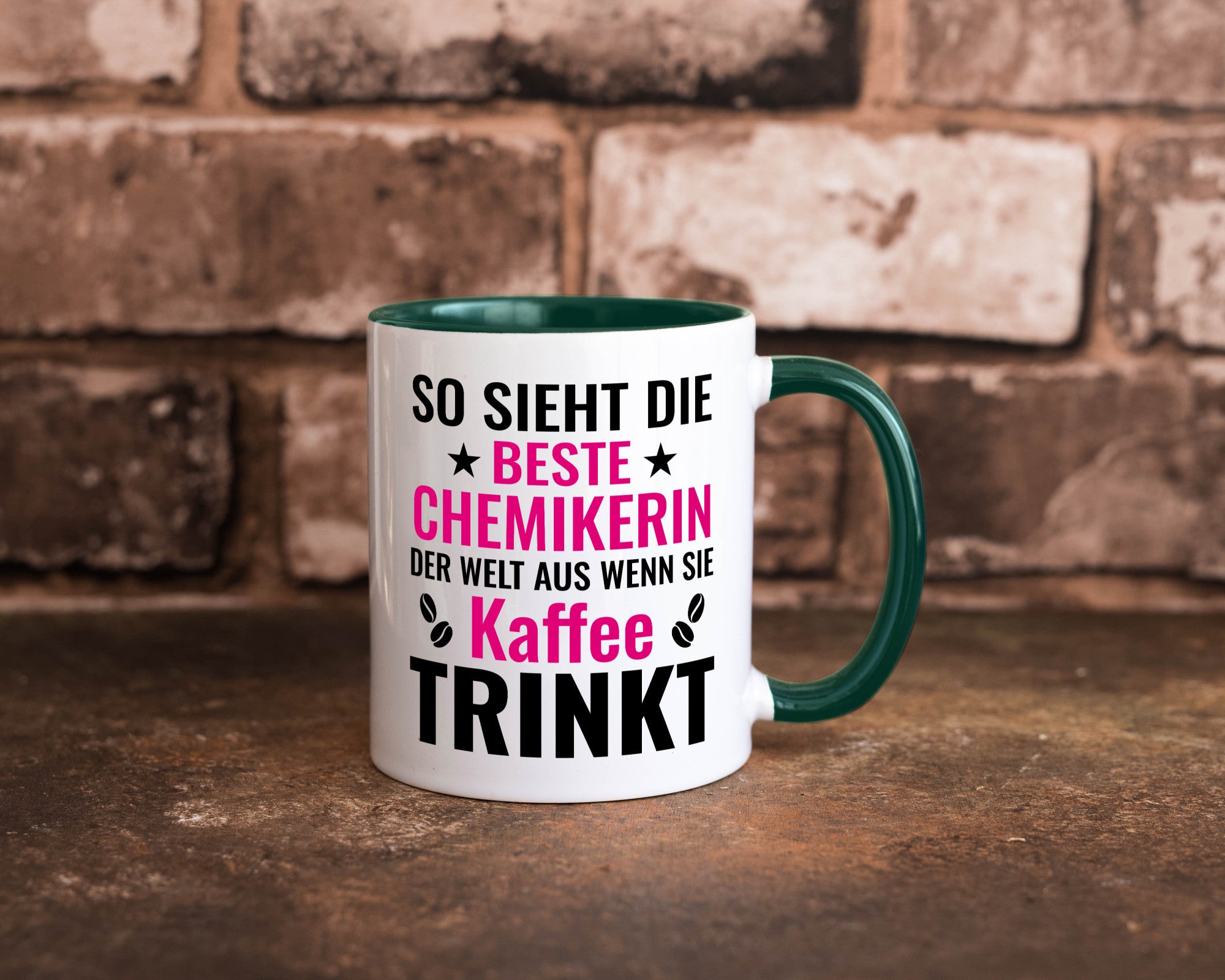 Kaffee trinkt: Chemikerin | Chemie Labor Geschenkidee Humor Tasse