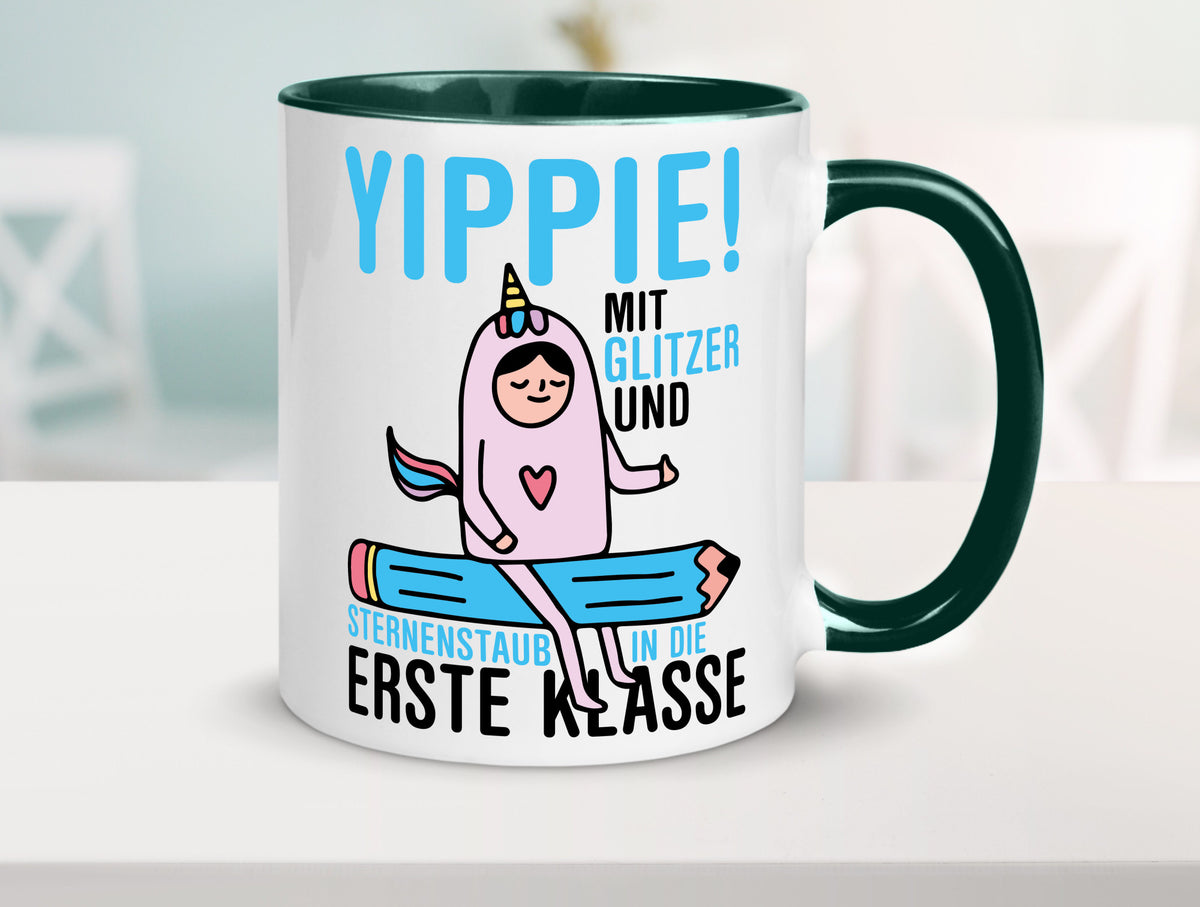 Mit Glitzer und Sternenstaub | Einschulung Einhorn lustiger Spruch Geschenk Tasse