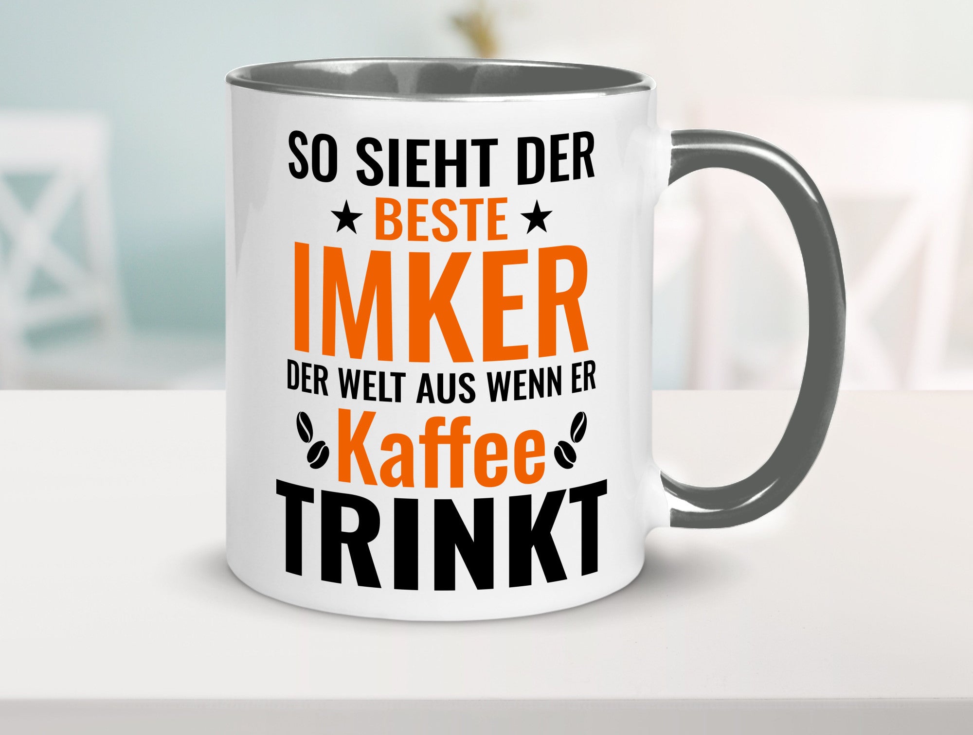 Kaffee trinkt: Imker | Imkerei lustiger Spruch Geschenk Humor Geschenkidee Tasse