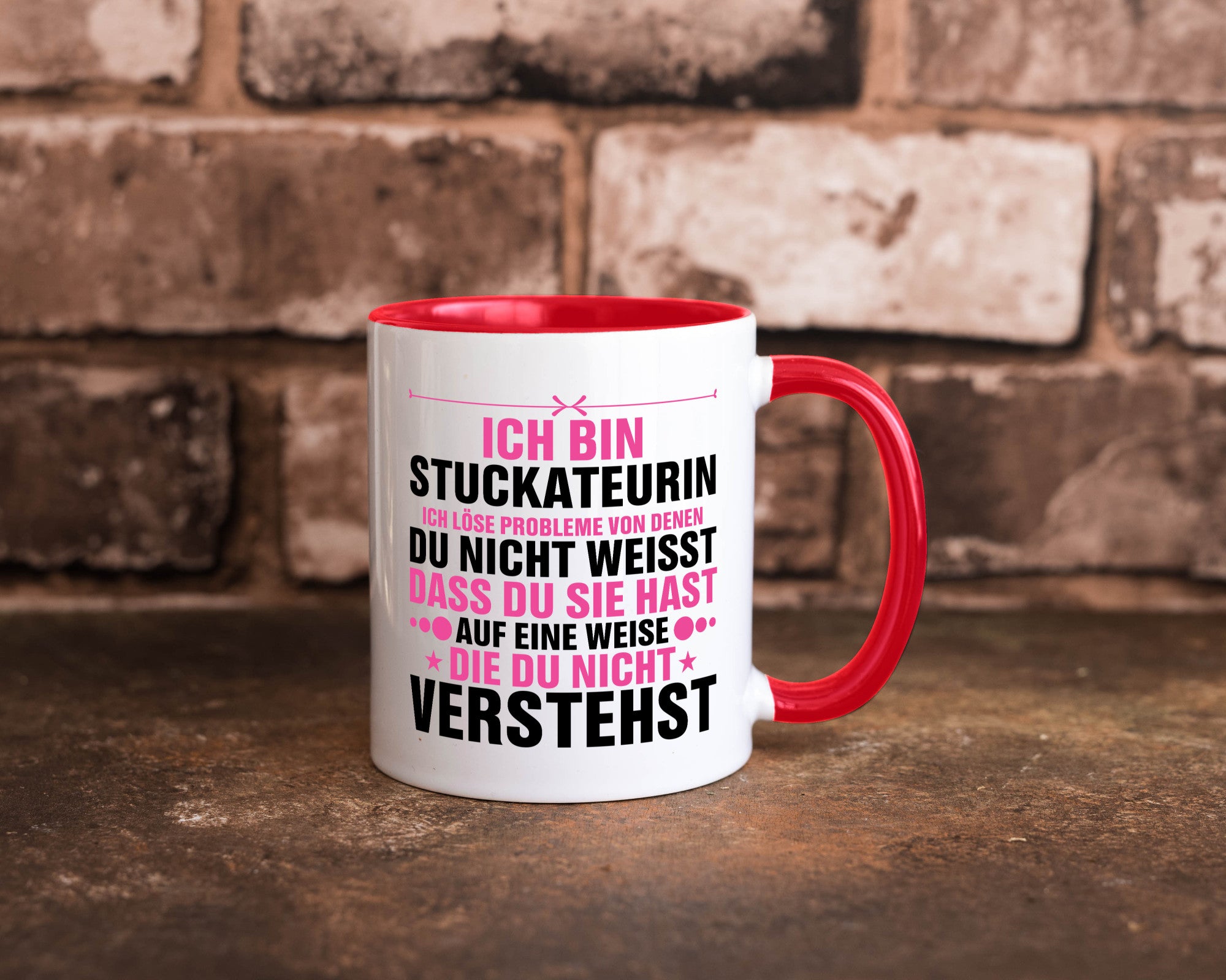 Löse Probleme: Stuckateurin | Innenausbau Humor Geschenkidee Tasse