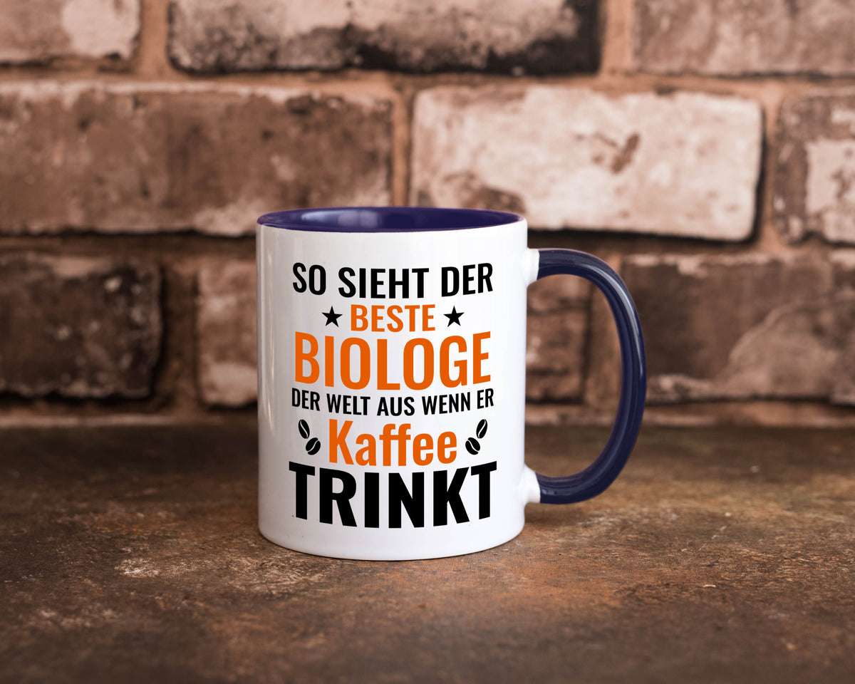 Kaffee trinkt: Biologe | Biologie Naturforscher Geschenk Humor Geschenkidee Tasse