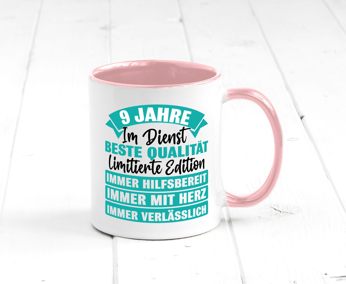 9 Jahre im Dienst | Jubiläum Arbeit Humor Kollegen Büro Geschenkidee Tasse