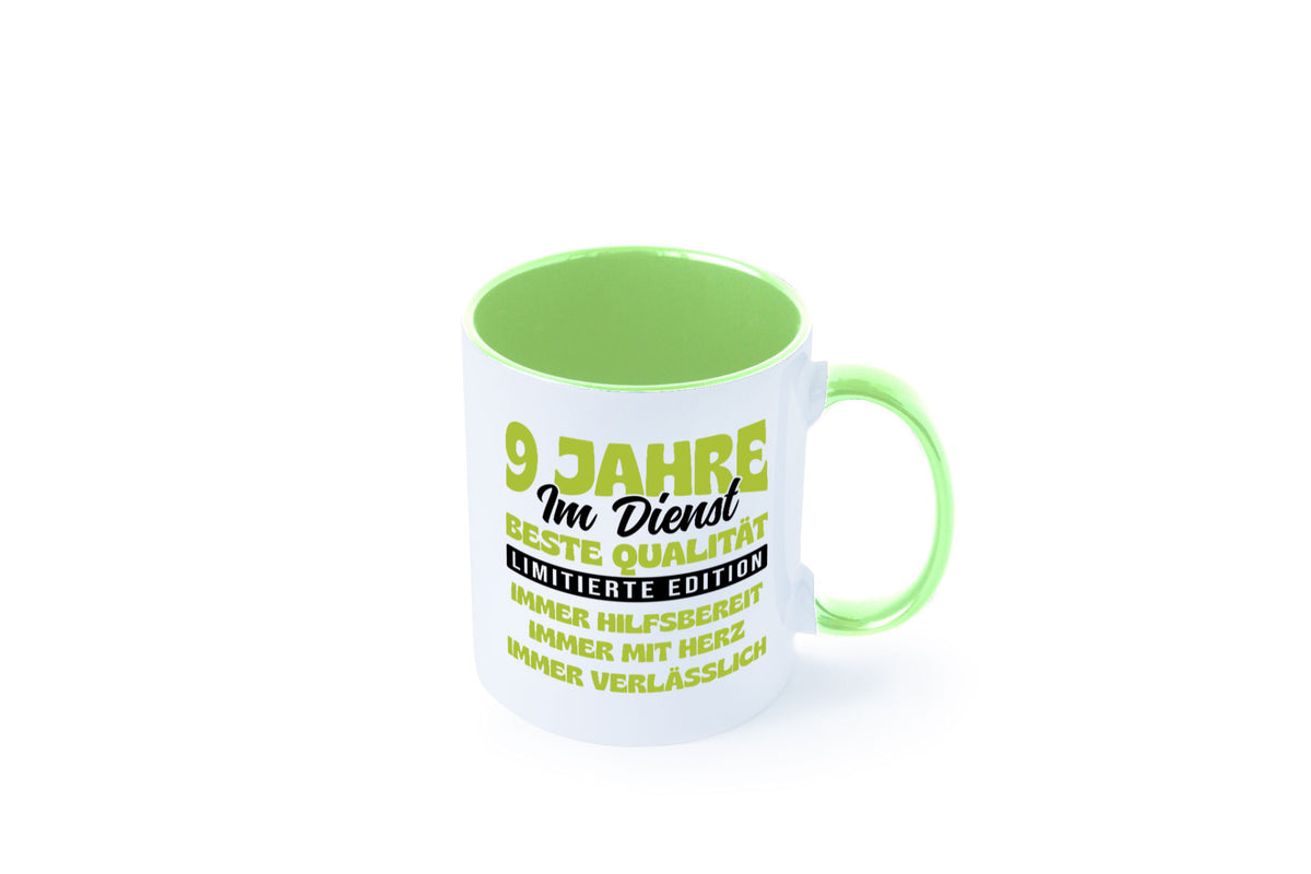 9 Jahre im Dienst | Jubiläum Arbeit v4 Geschenk Kollegen Büro lustiger Spruch Tasse