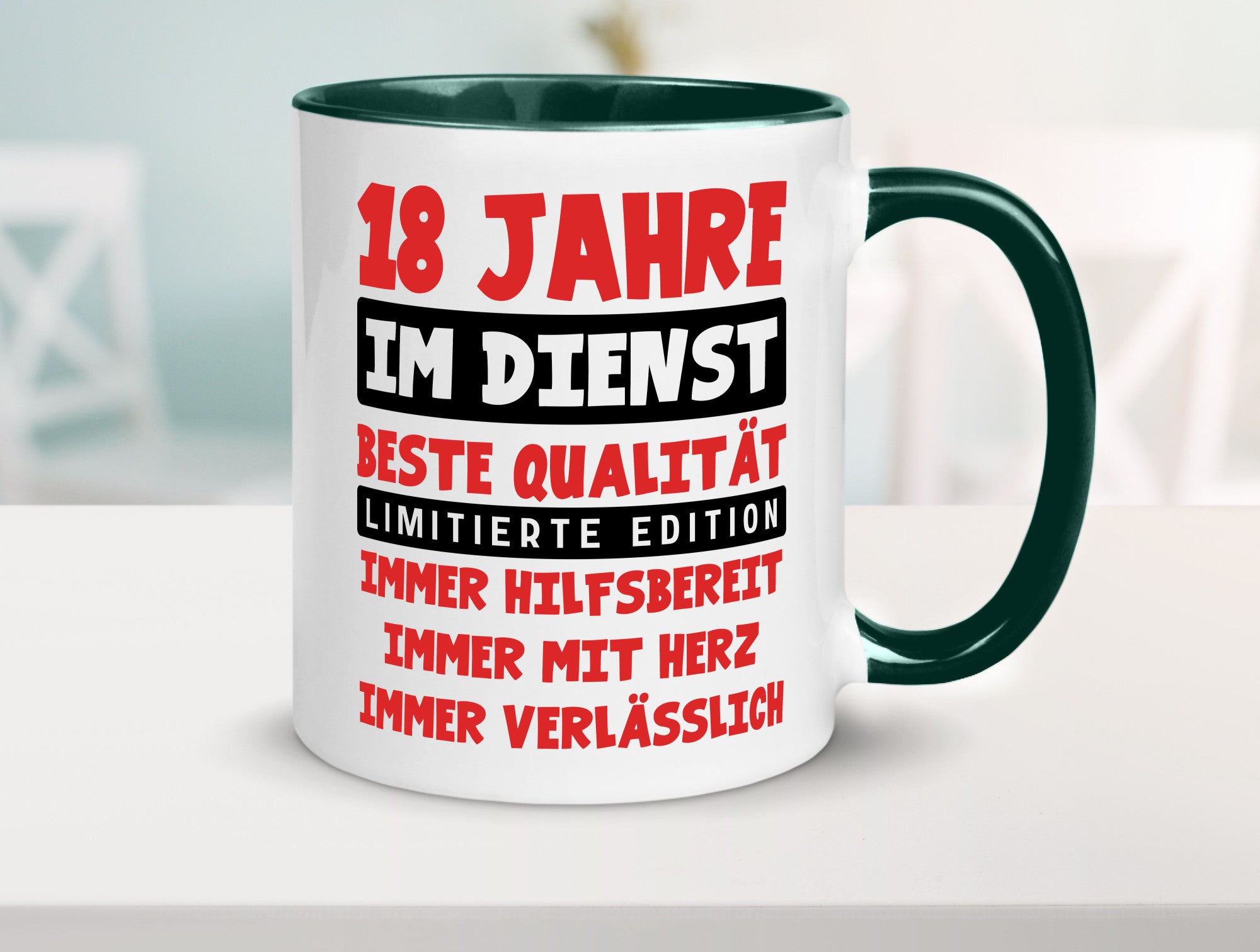 18 Jahre im Dienst | Jubiläum Arbeit v9 Geschenkidee Kollegen Büro Humor Tasse