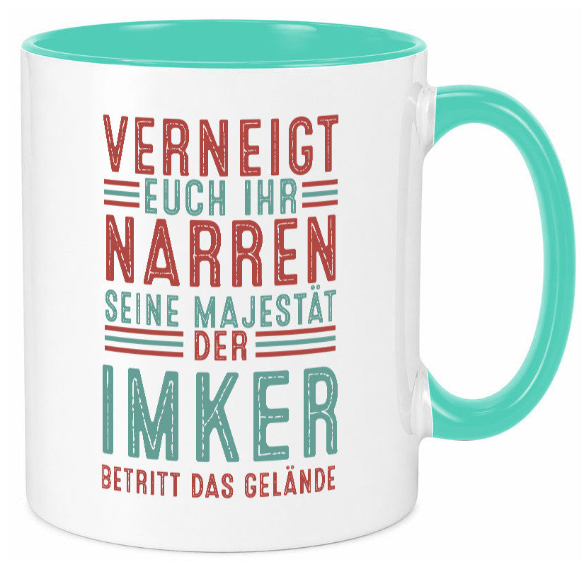 Verneigt euch: Imker | Imkerei Geschenk Humor Geschenkidee lustiger Spruch Tasse