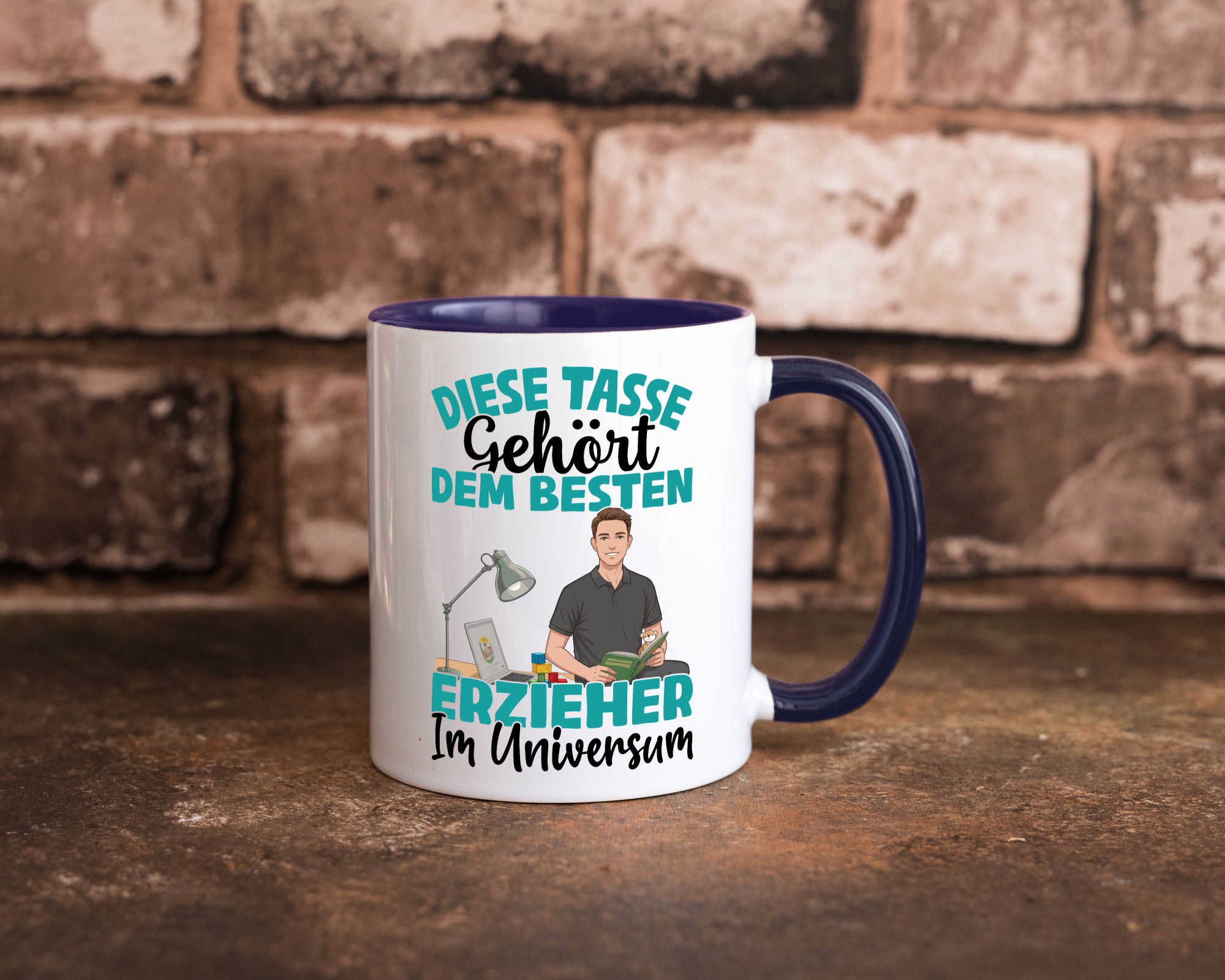 Im Universum: Erzieher | Pädagoge Schule lustig Humor Geschenkidee Geschenk