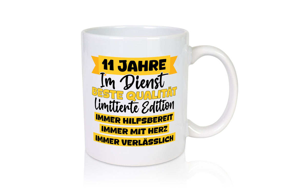 11 Jahre im Dienst | Jubiläum Arbeit v8 Humor Kollegen Büro Geschenkidee Tasse