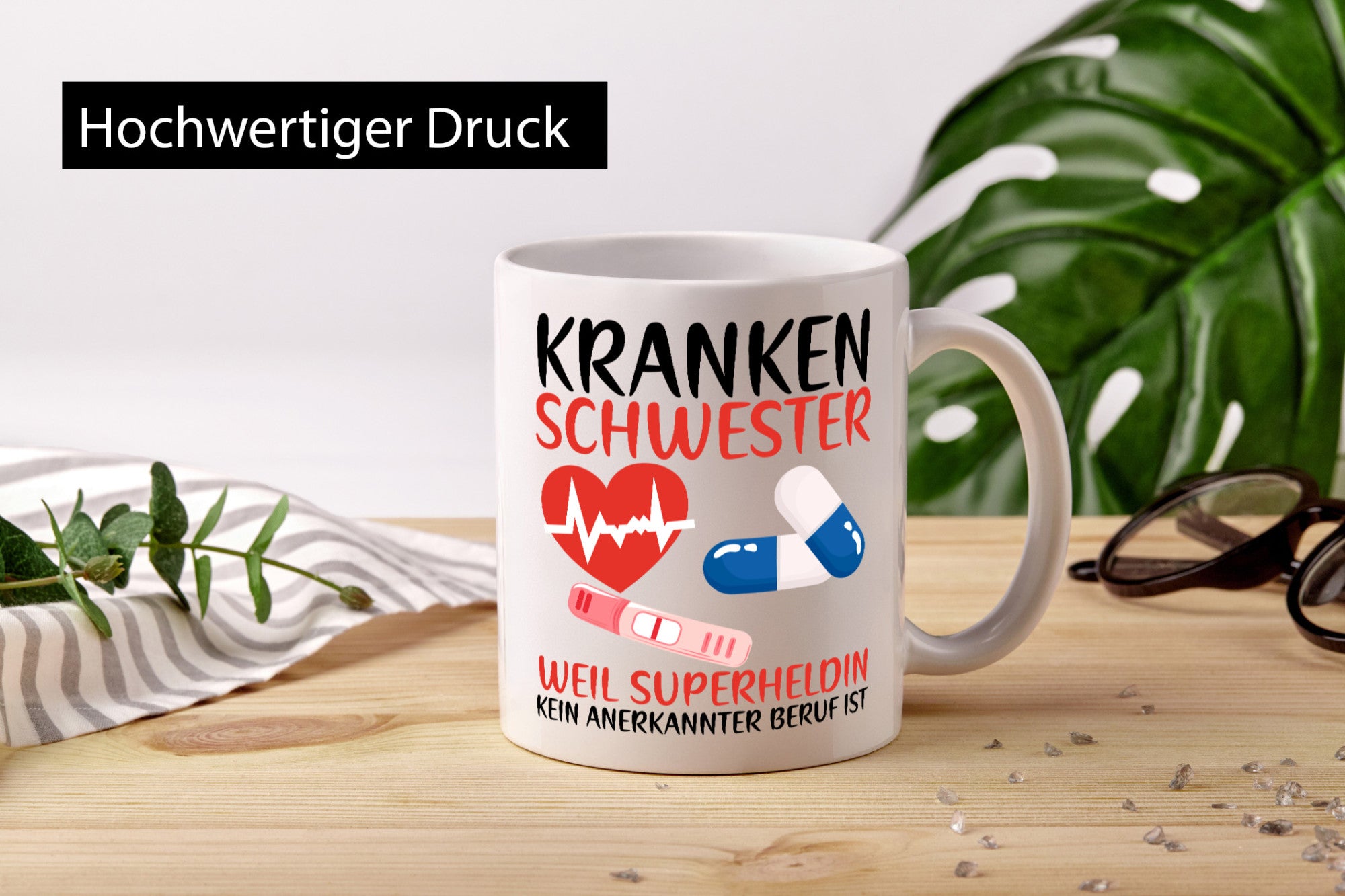Krankenschwester | Pflegerin Superheldin Pflaster Geschenk Humor Geschenkidee