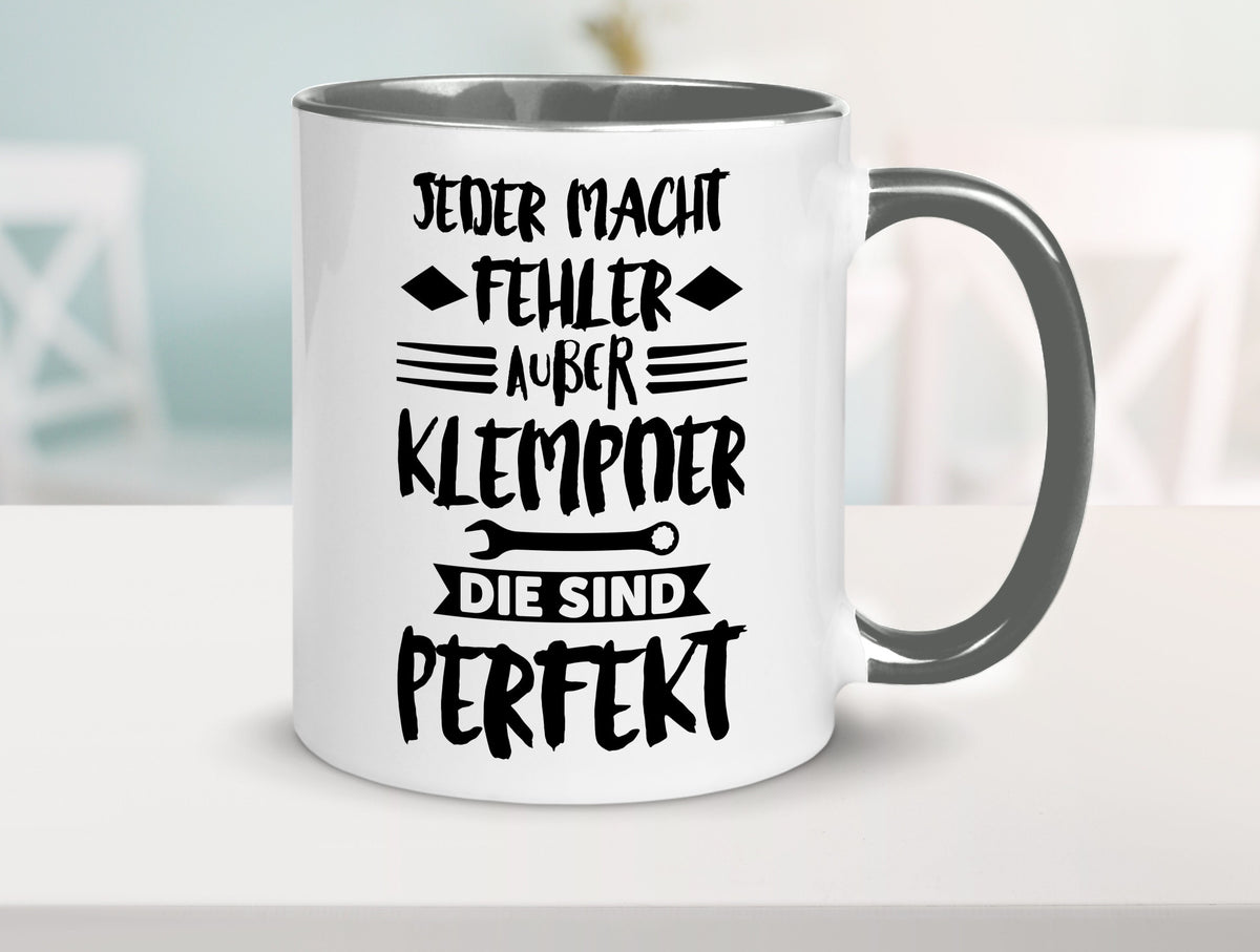 Jeder macht fehler nur Klempner sind Perfekt Humor Geschenkidee Tasse
