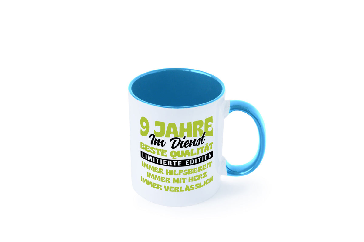 9 Jahre im Dienst | Jubiläum Arbeit v4 Geschenk Kollegen Büro lustiger Spruch Tasse