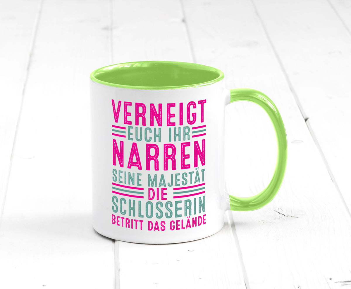 Verneigt euch: Schlosserin | Schlosserei lustiger Spruch Geschenk Humor Tasse