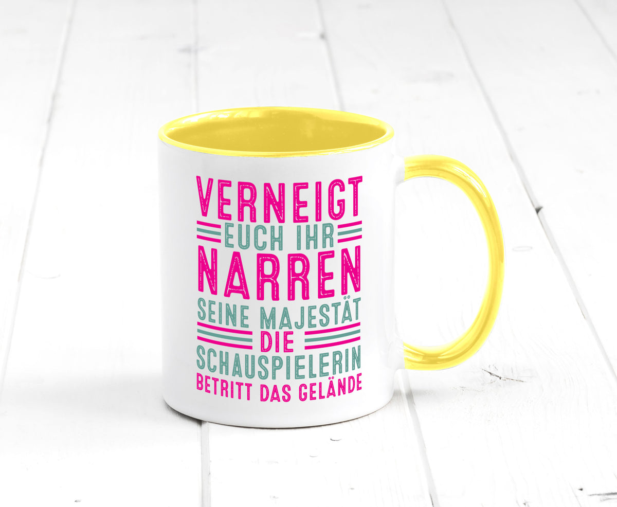 Verneigt euch: Schauspielerin | Theater Humor Geschenkidee Tasse