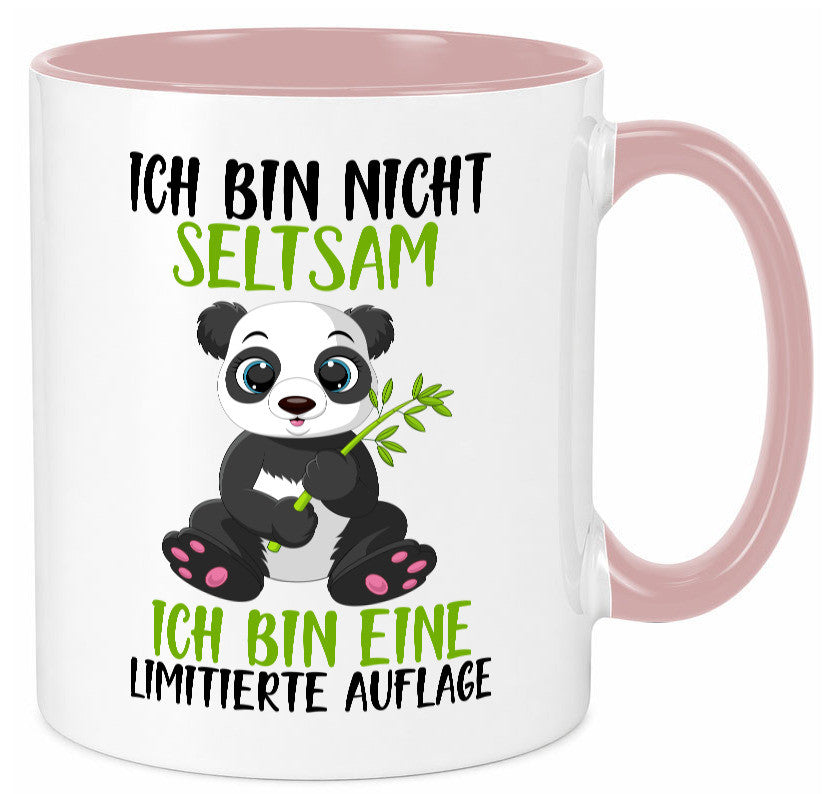 Ich bin nicht seltsam | süßer Pandabär lustiger Spruch Humor Geschenkidee Tasse