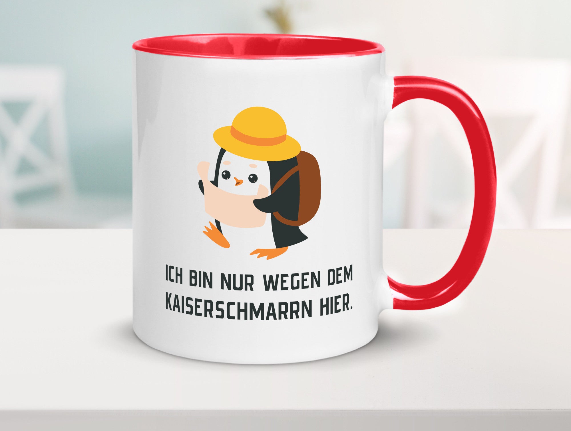 Ich bin nur wegen dem Kaiserschmarrn hier | Pinguin Geschenkidee Humor Tasse