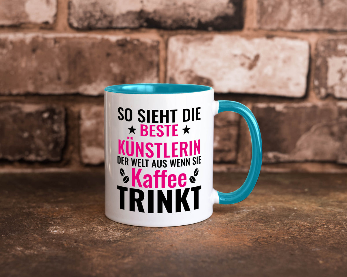 Kaffee trinkt: Künstlerin | Kunst Geschenk Humor Geschenkidee lustiger Spruch Tasse