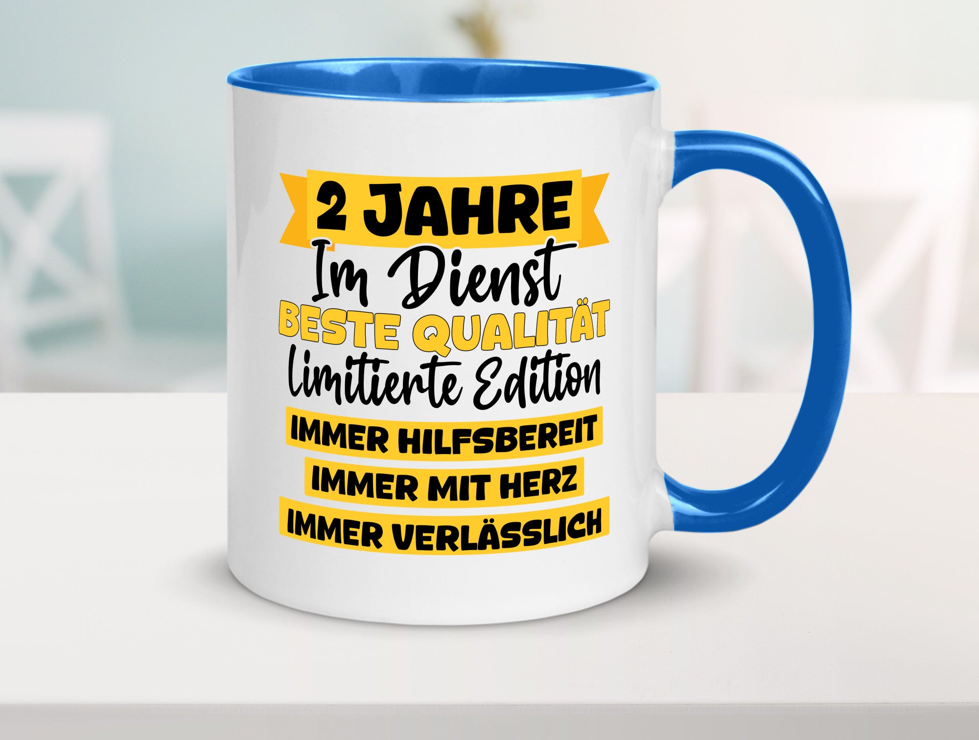 2 Jahre im Dienst | Jubiläum Arbeit v8 lustiger Spruch Geschenk Kollegen Büro