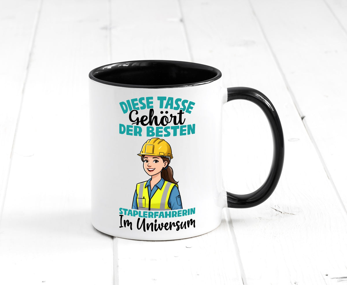 Im Universum: Staplerfahrerin | Gabelstapler Humor Geschenkidee Tasse