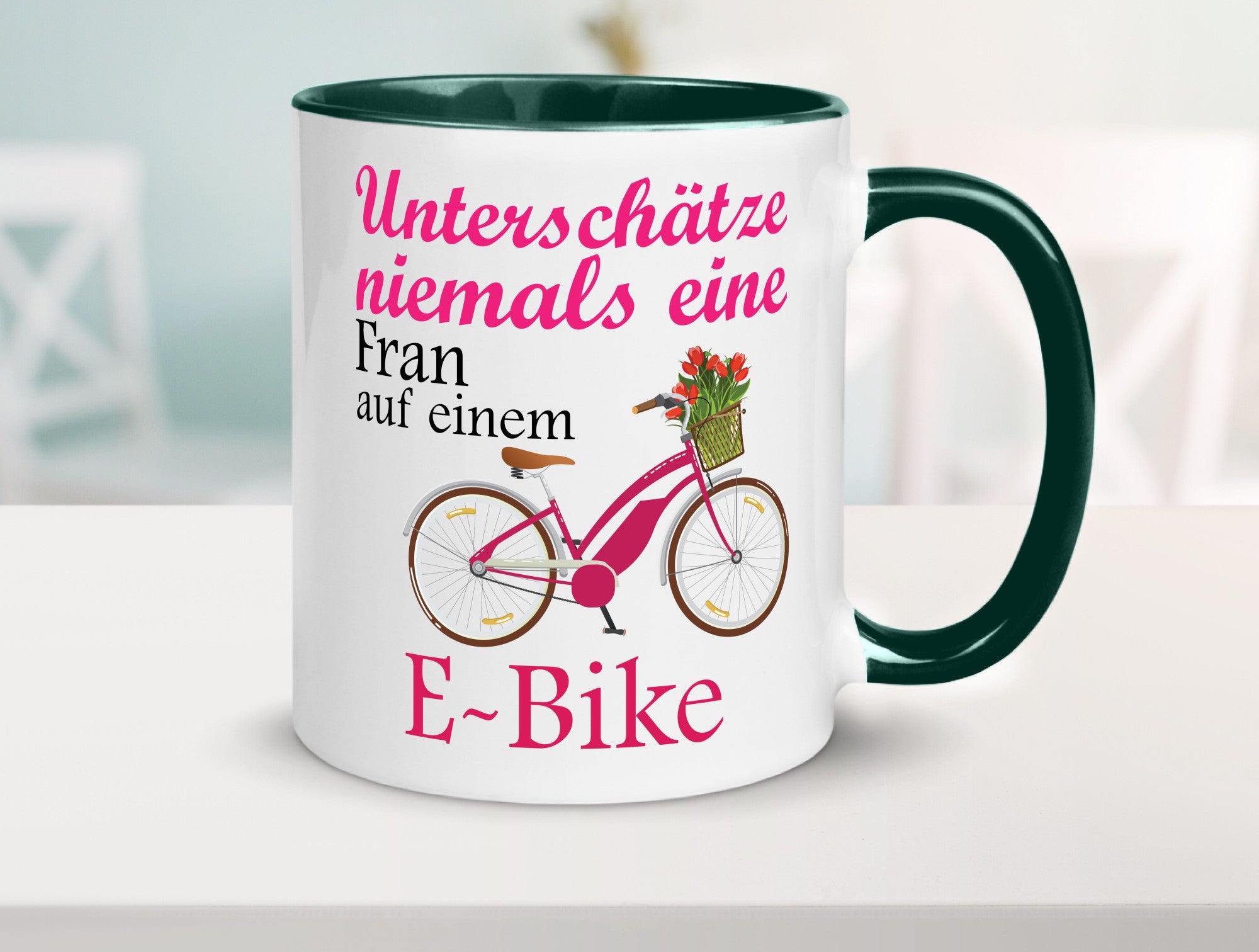 Unterschätze niemals eine Frau | E-Bike Sport Rad fahren lustig Humor
