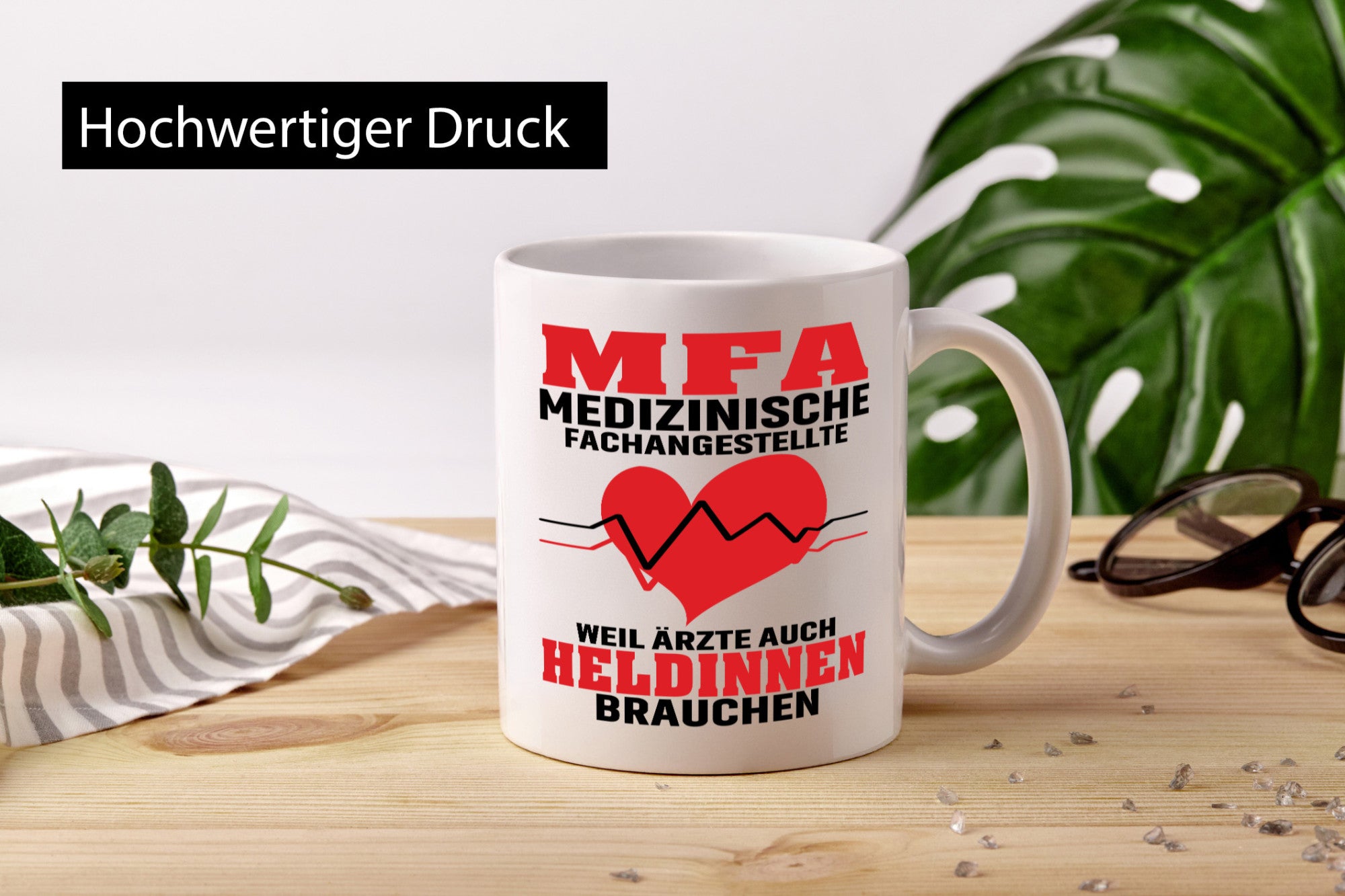 MFA weil ärzte auch Heldinen brauchen | Geschenk Humor Geschenkidee lustiger