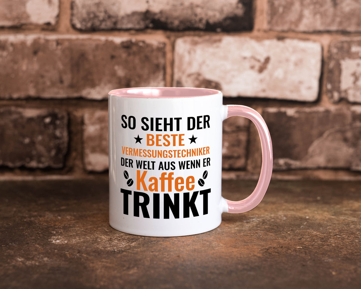 Kaffee trinkt: Vermessungstechniker | Techniker Geschenk Humor Geschenkidee Tasse