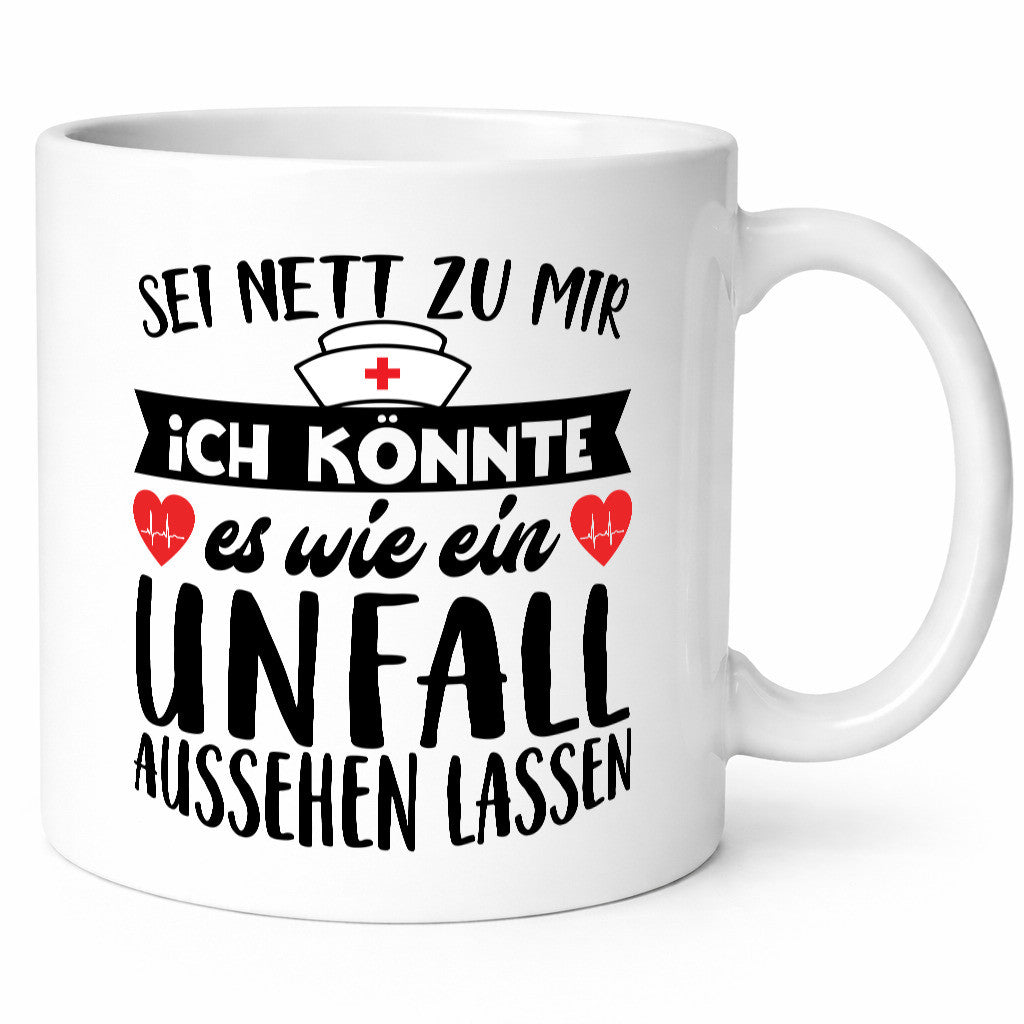 Sei nett zu mir | Unfallkrankenschwester Krankenhaus Geschenkidee Humor Tasse