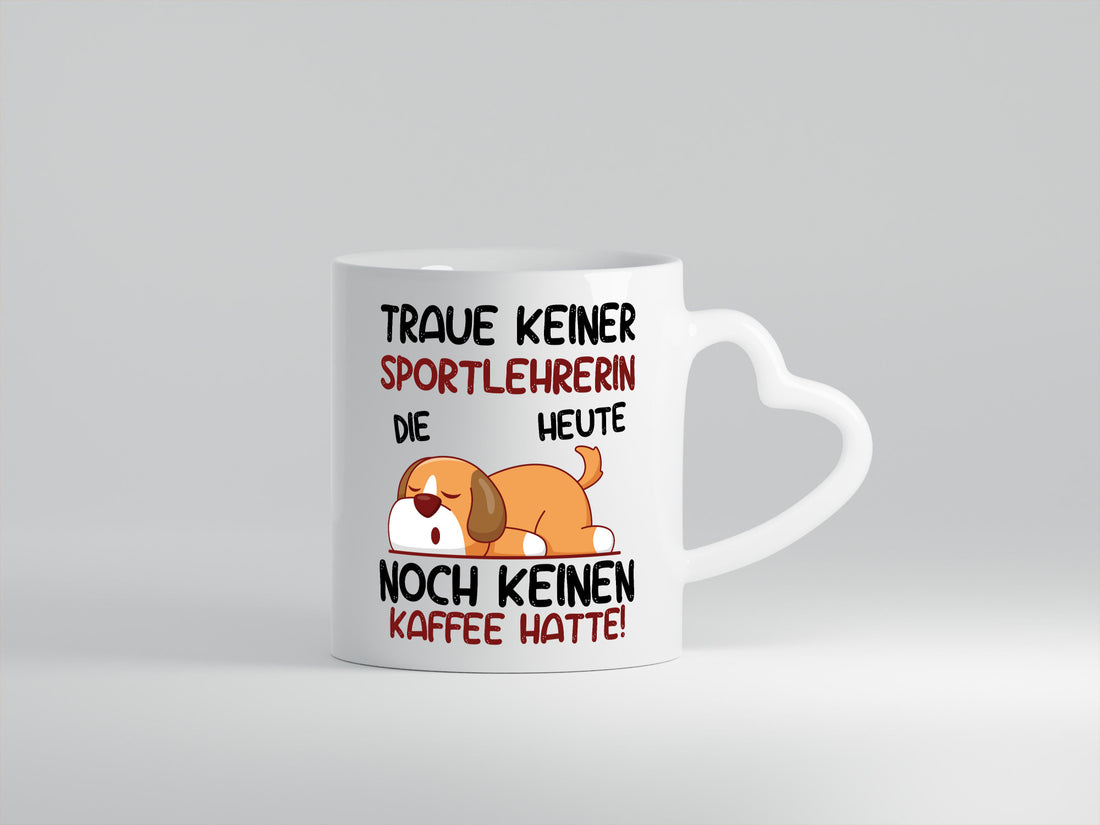 Traue keiner Sportlehrerin | Lehrer Sport lustiger Spruch Geschenk Humor