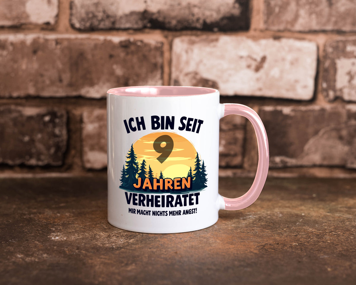 Ich bin Verheiratet | 9. Hochzeitstag Ehepaar v2 Geschenkidee Humor Tasse