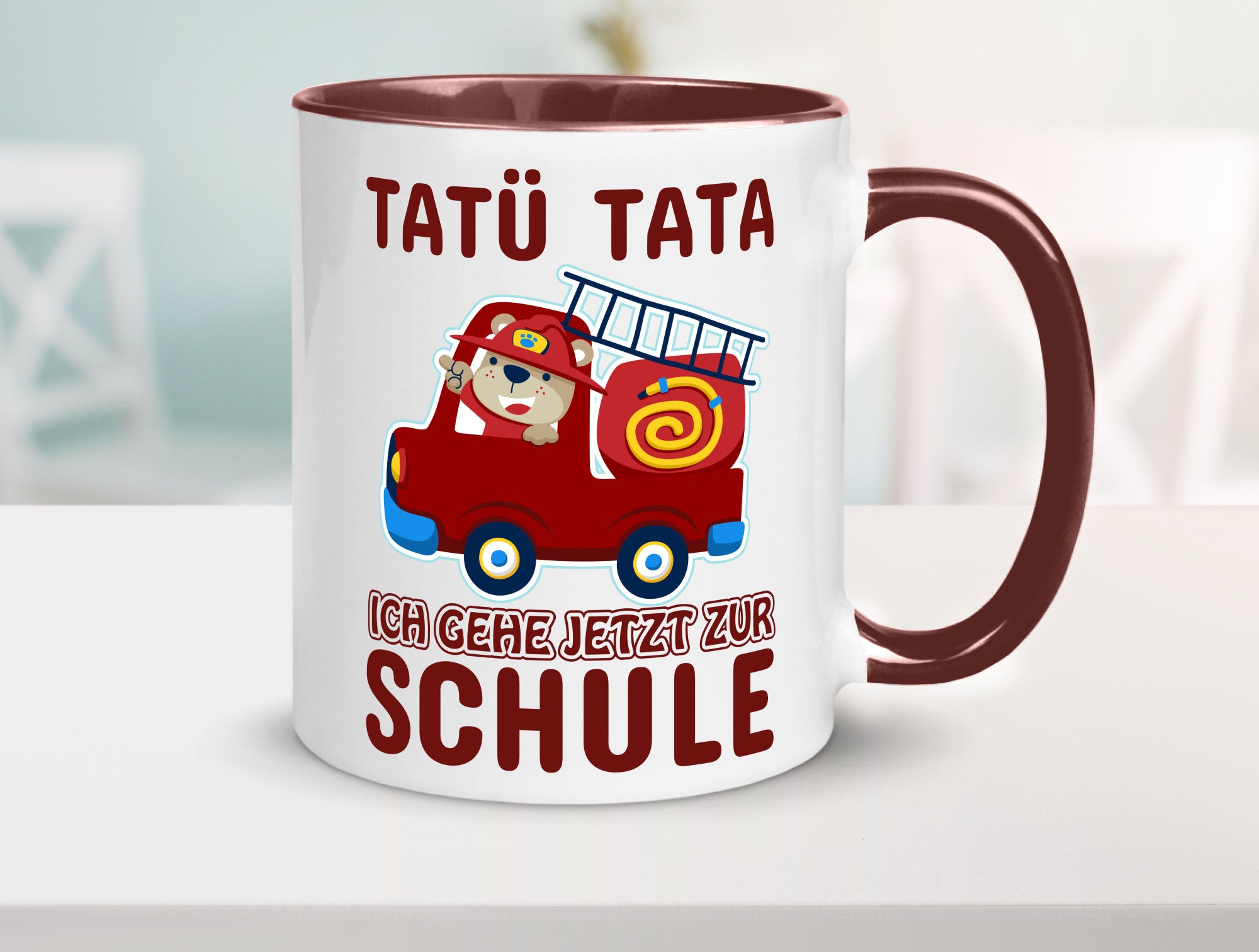 Bär in Feuerwehrauto | Tatü Tata Einschulung Tasse Humor Geschenkidee