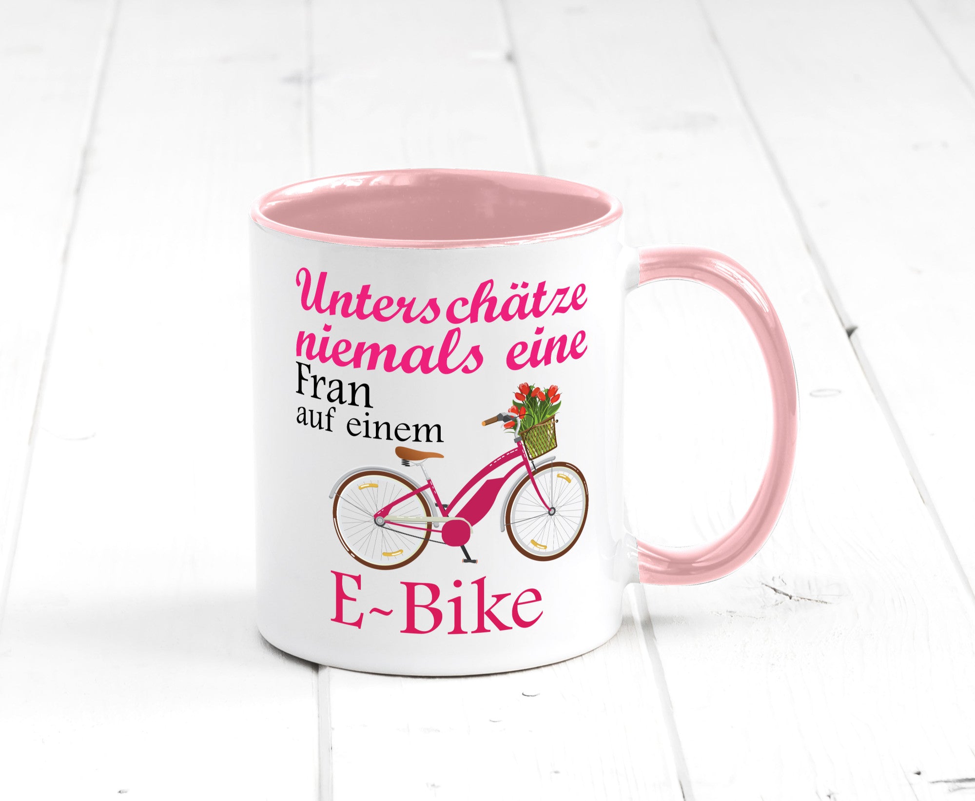 Unterschätze niemals eine Frau | E-Bike Sport Rad fahren lustig Humor