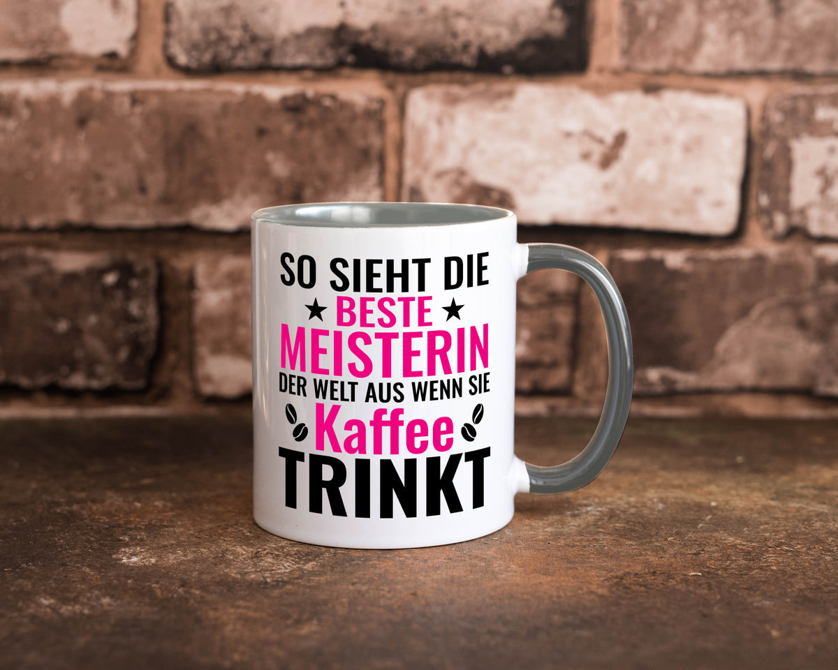 Kaffee trinkt: Meisterin | Meisterbrief Humor Geschenkidee Tasse