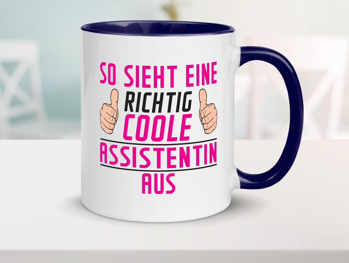 Richtig Coole Assistentin | Assistenz Hilfskraft lustig Humor Geschenkidee Tasse