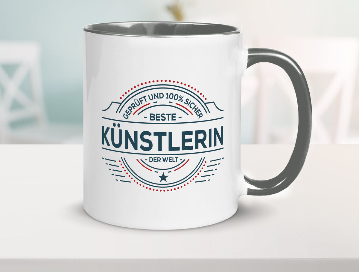 Geprüft und sicher: Künstlerin| Spruch lustig | Kunst Humor Geschenkidee Tasse