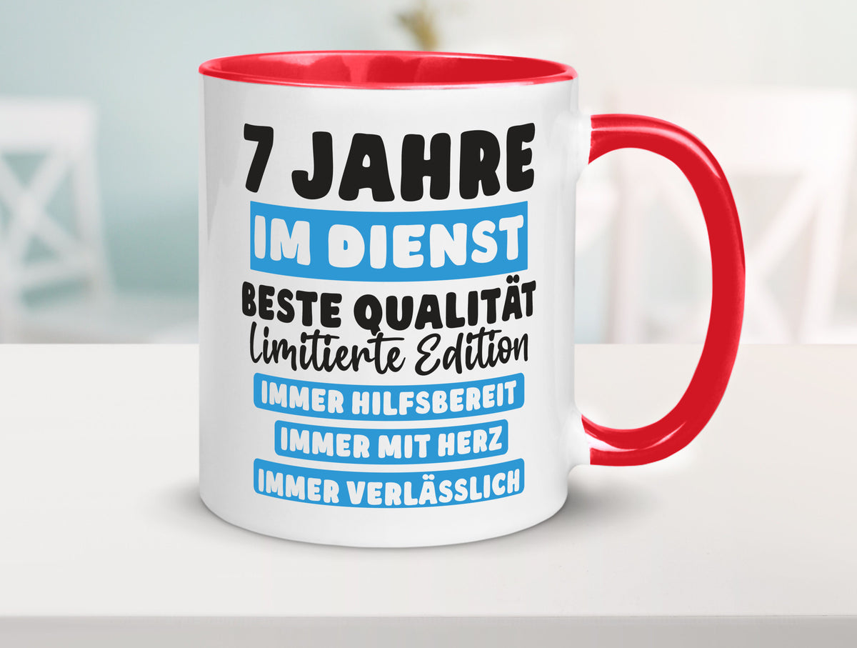 7 Jahre im Dienst | Jubiläum Arbeit v6 lustig Kollegen Büro Geschenk Tasse