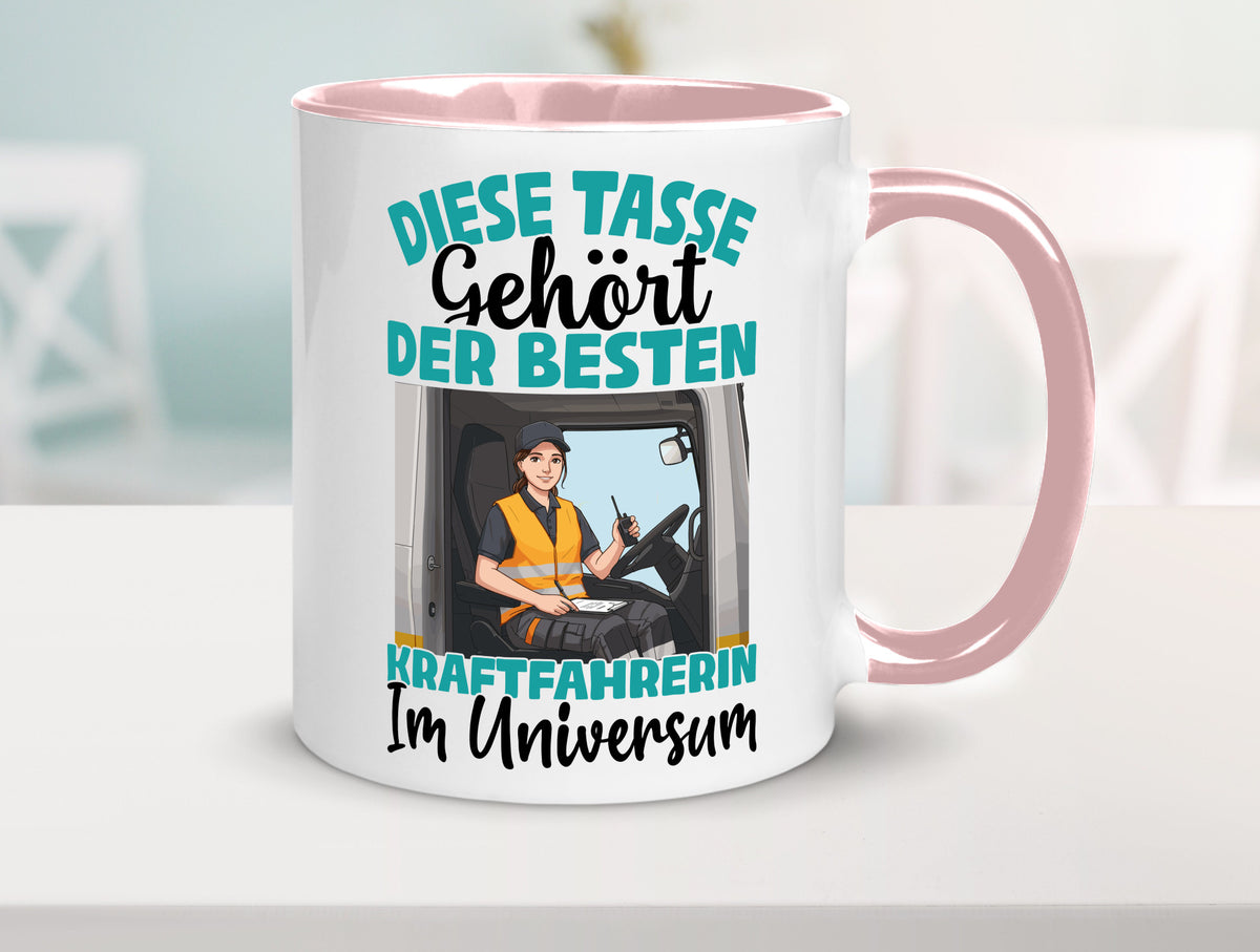 Im Universum: Kraftfahrerin | Lastwagen LKW lustig Humor Geschenkidee Geschenk Tasse