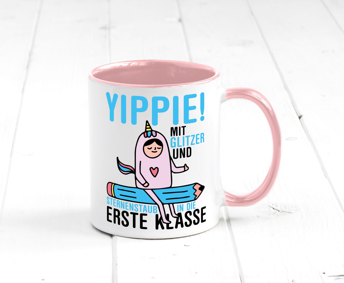 Mit Glitzer und Sternenstaub | Einschulung Einhorn lustiger Spruch Geschenk Tasse