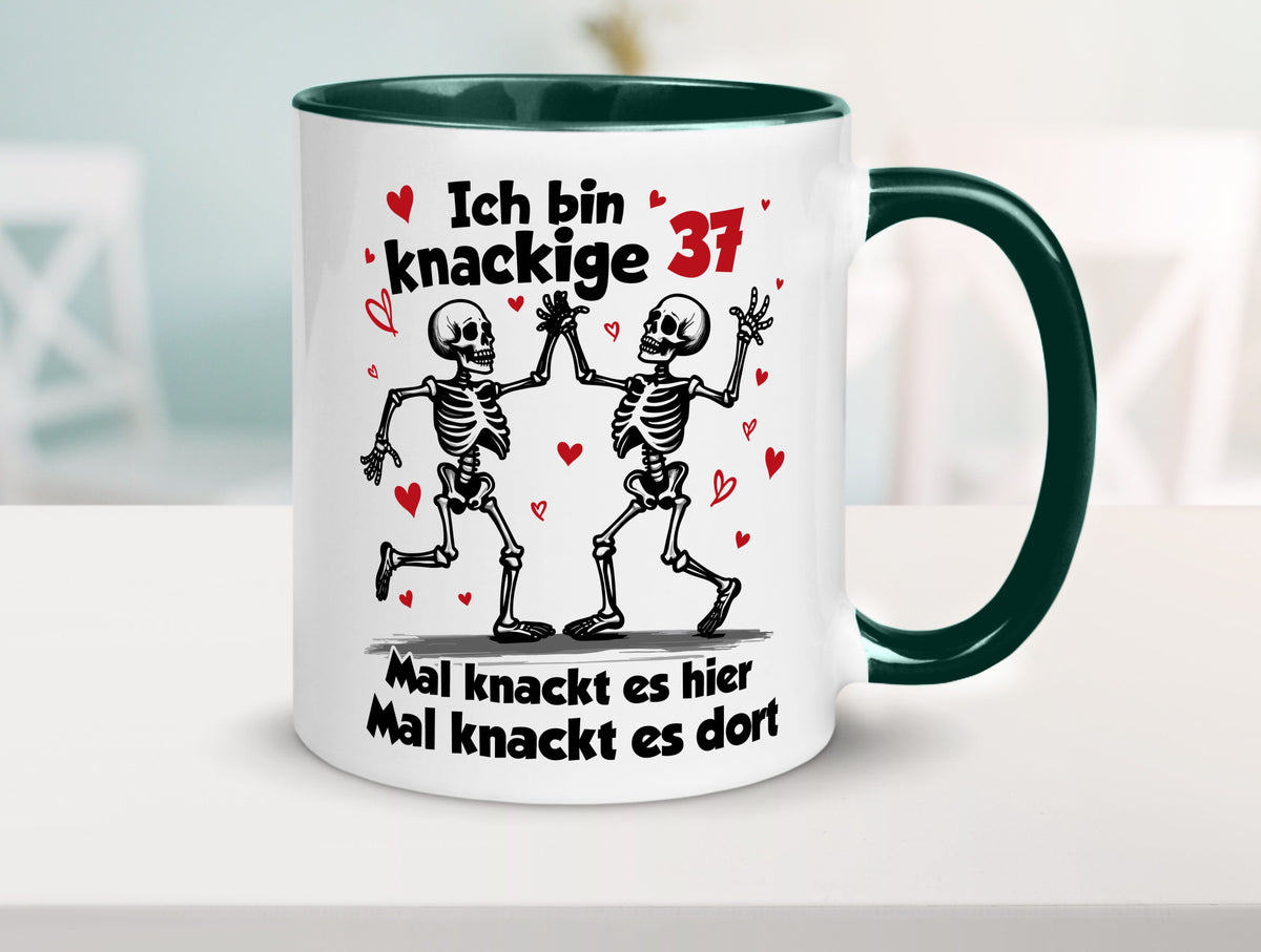 37. Geburtstag | Knackige 37 Ich bin alt v2 Humor Geschenkidee Tasse