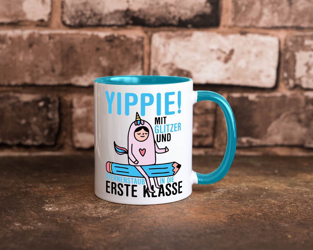 Mit Glitzer und Sternenstaub | Einschulung Einhorn lustiger Spruch Geschenk Tasse