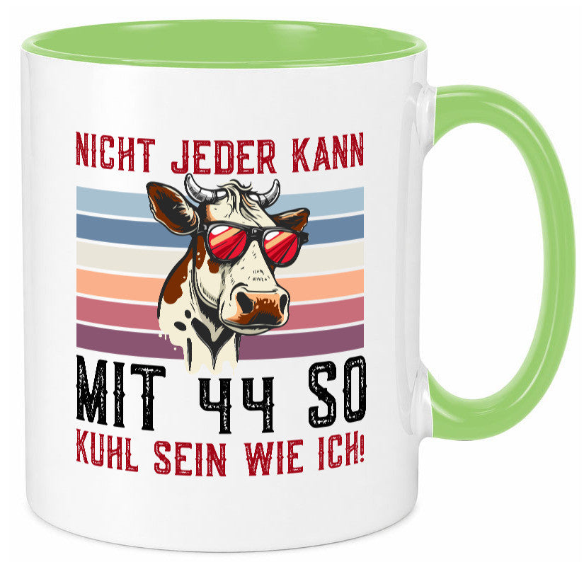 Mit 44 so gut aussehen | 44. Geburtstag Landwirt Bauer v2 lustig Geschenkidee Tasse