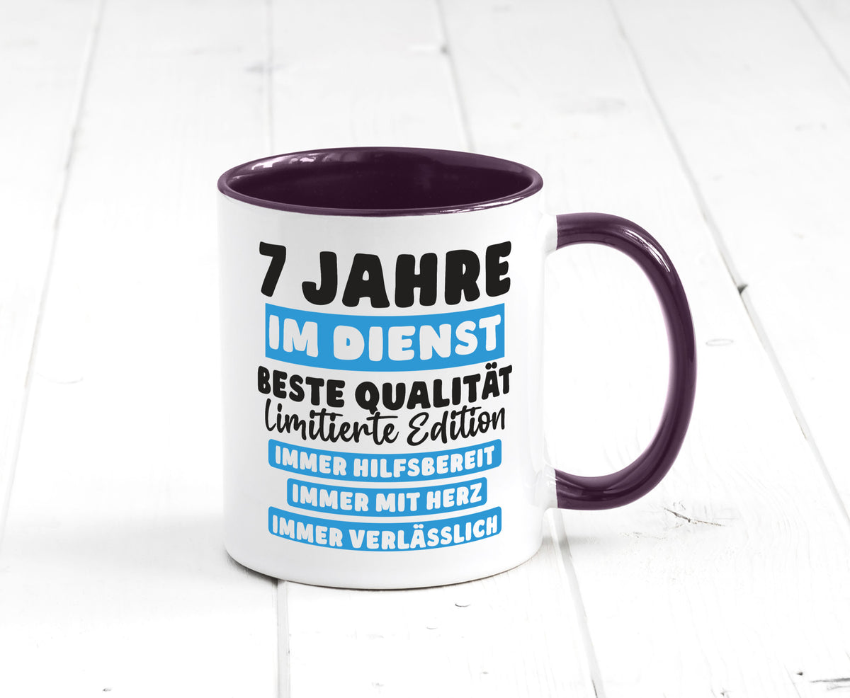 7 Jahre im Dienst | Jubiläum Arbeit v6 lustig Kollegen Büro Geschenk Tasse