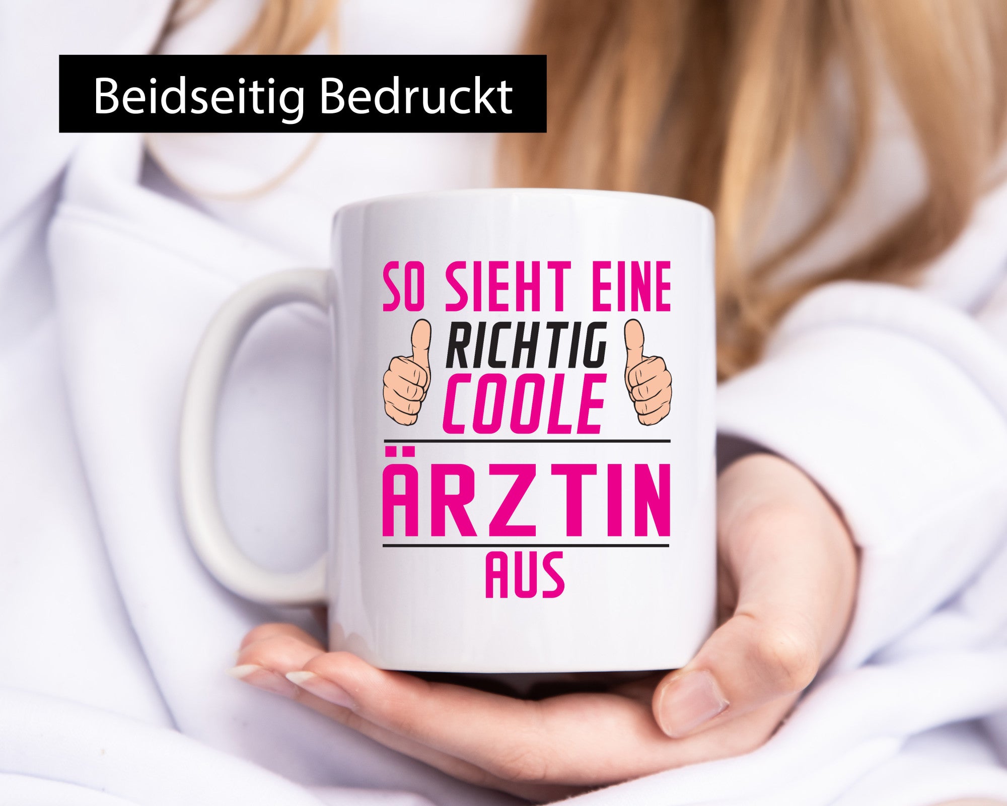 Richtig Coole Ärztin | Medizin Doktorin Fachärztin Geschenkidee Humor Tasse