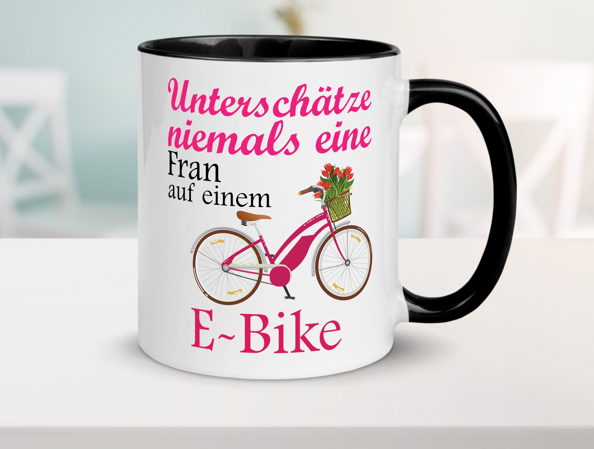 Unterschätze niemals eine Frau | E-Bike Sport Rad fahren lustig Humor