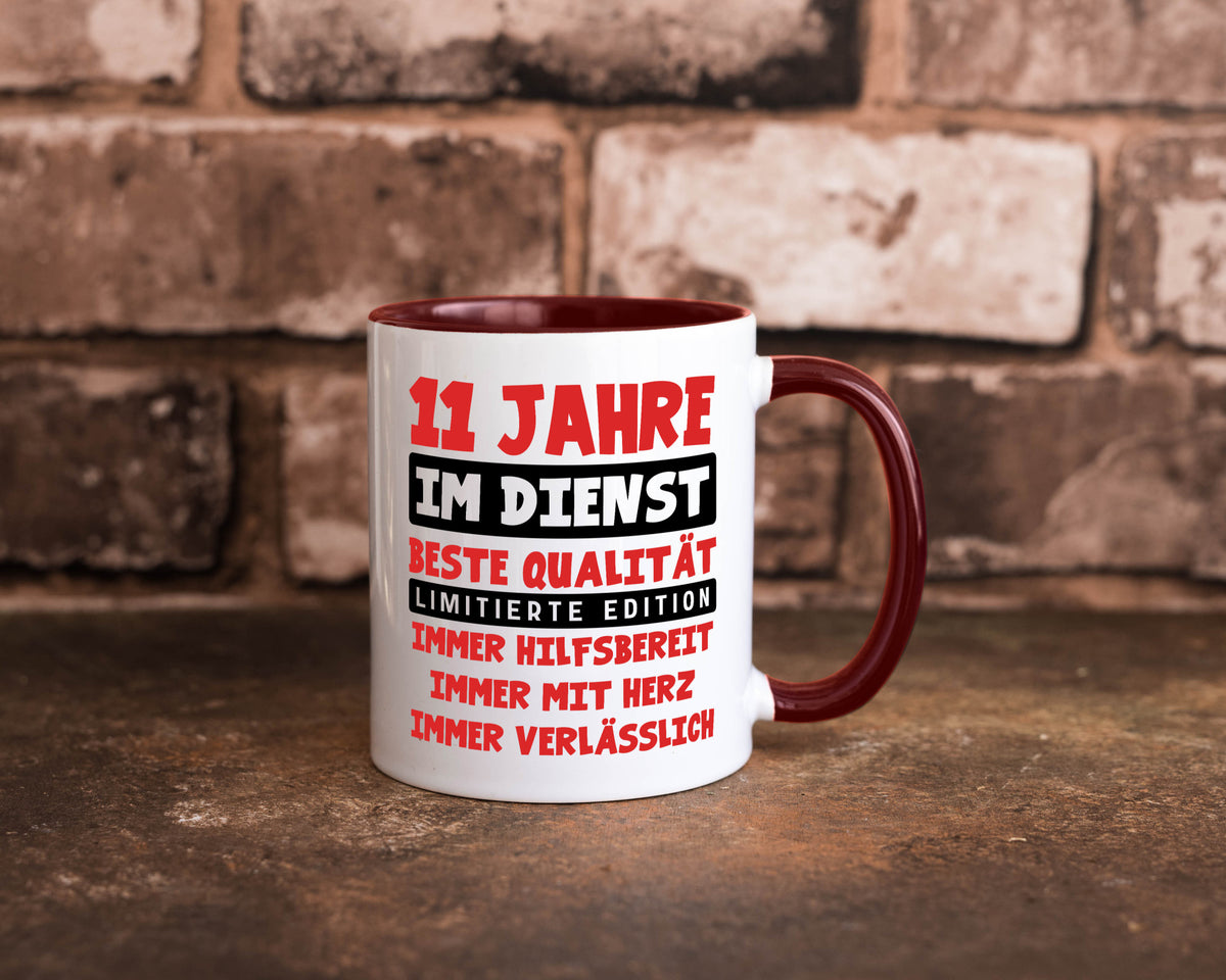 11 Jahre im Dienst | Jubiläum Arbeit v9 Geschenkidee Kollegen Büro Humor Tasse