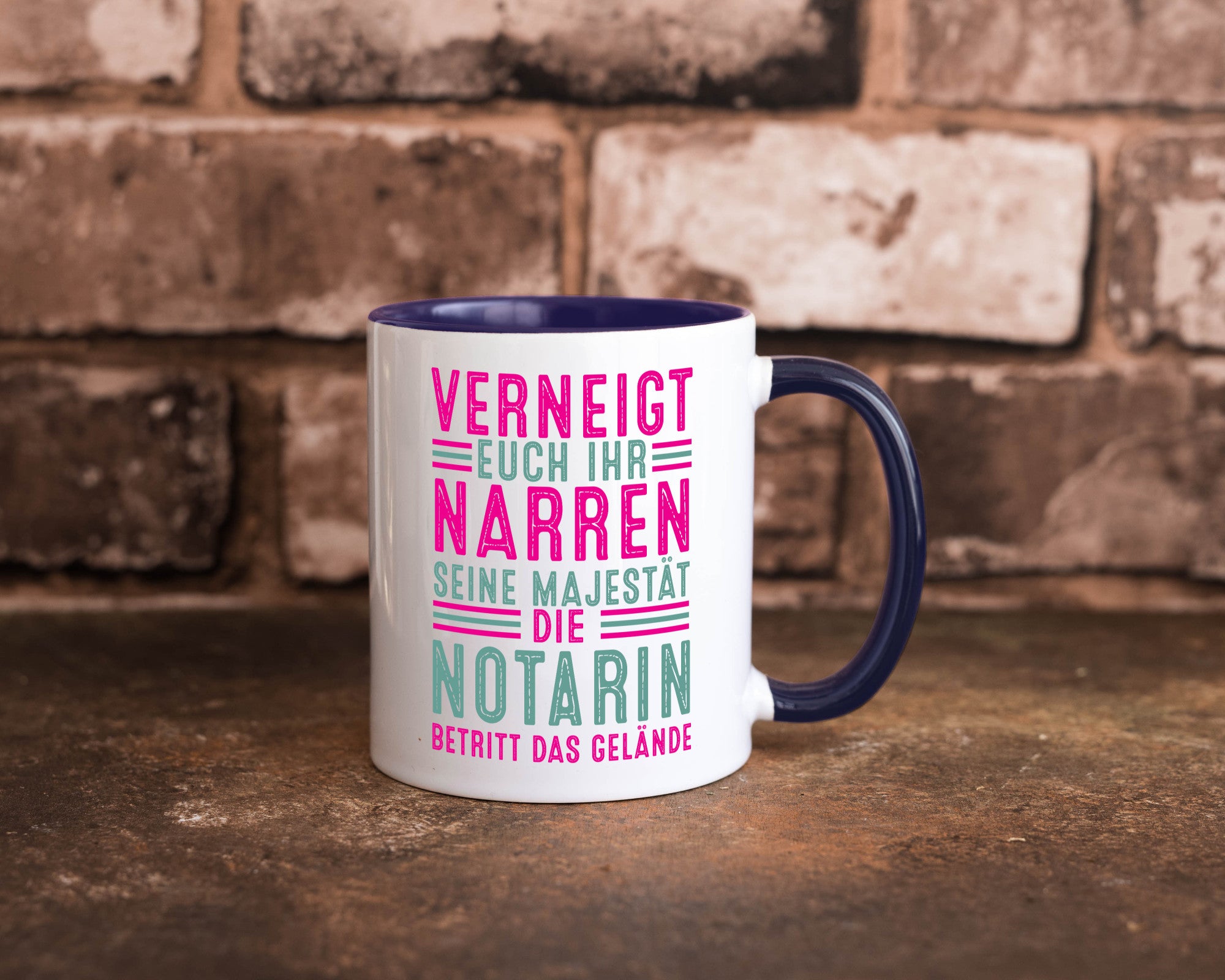 Verneigt euch: Notarin | Juristin lustig Humor Geschenkidee Geschenk Tasse