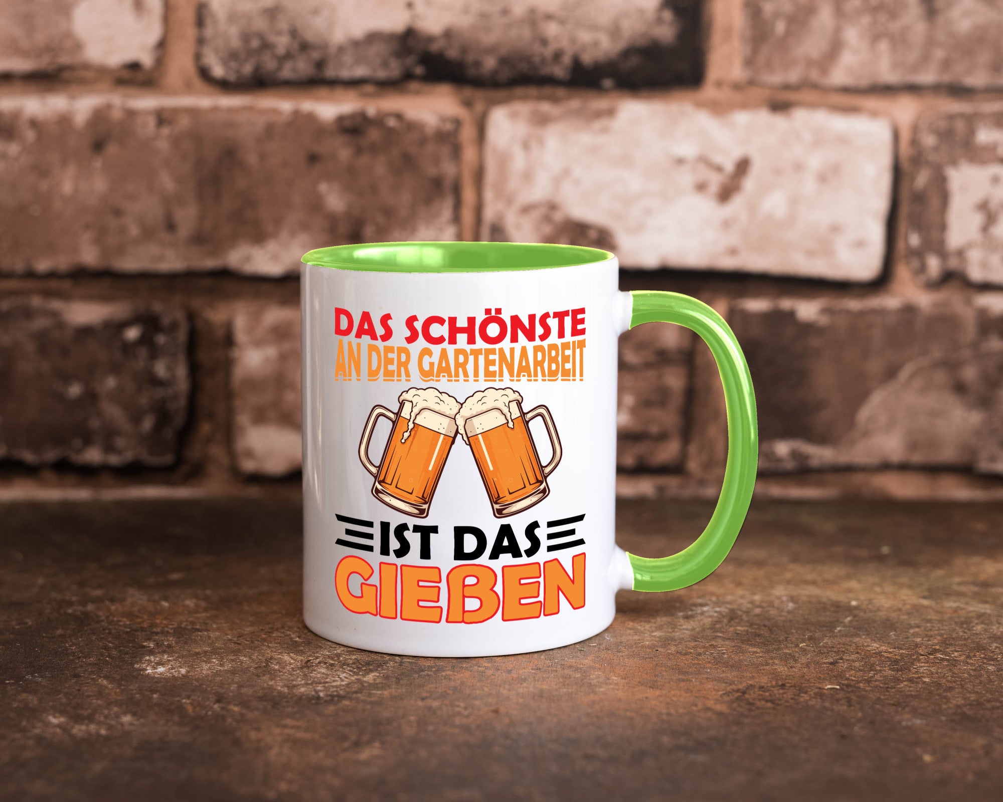 Das schönste an gartenarbeit ist Gießen | Biertrinker Geschenkidee Arbeit