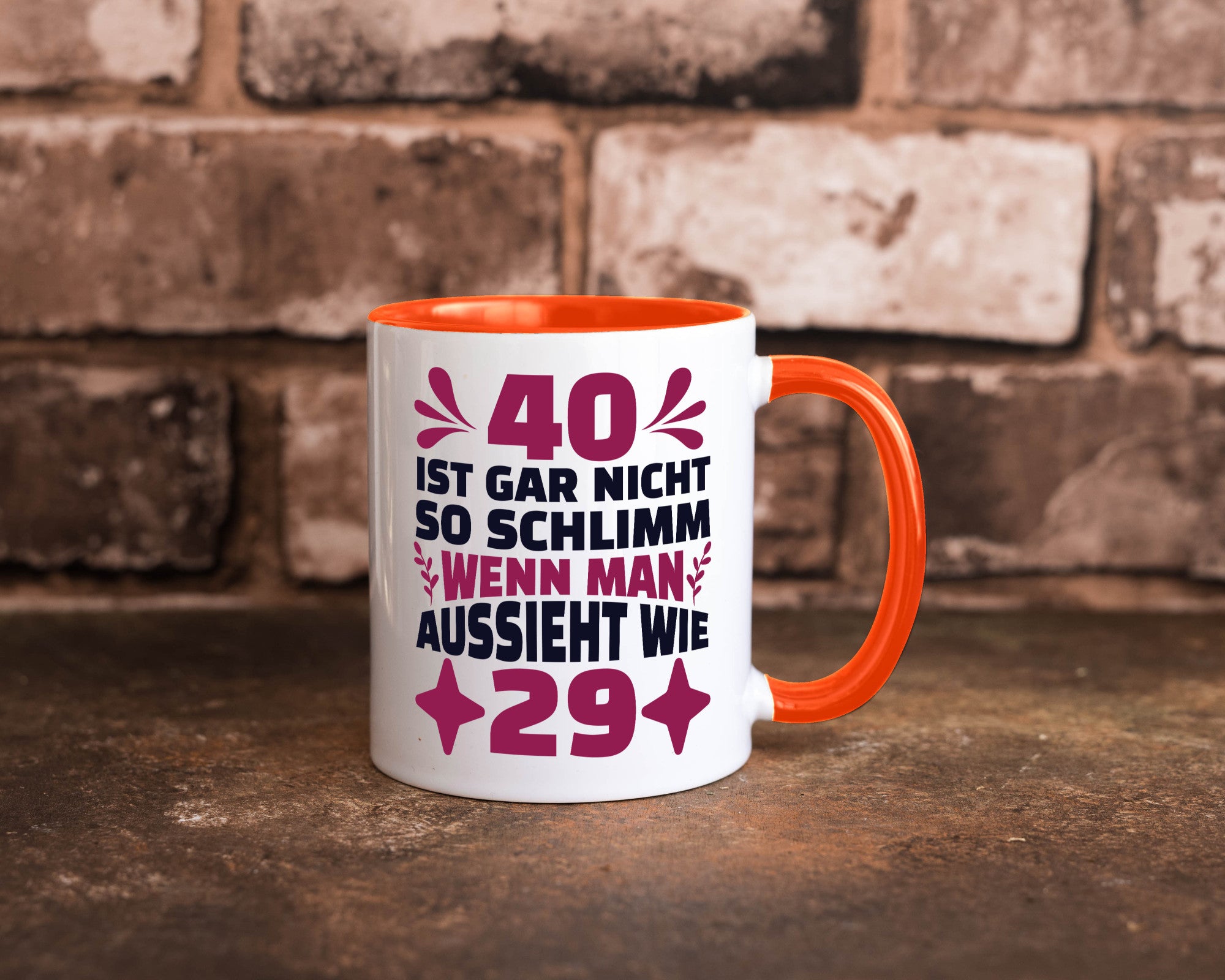 40 ist gar nicht schlimm | 40. Geburtstag Jung aussehen Geschenkidee Humor Tasse
