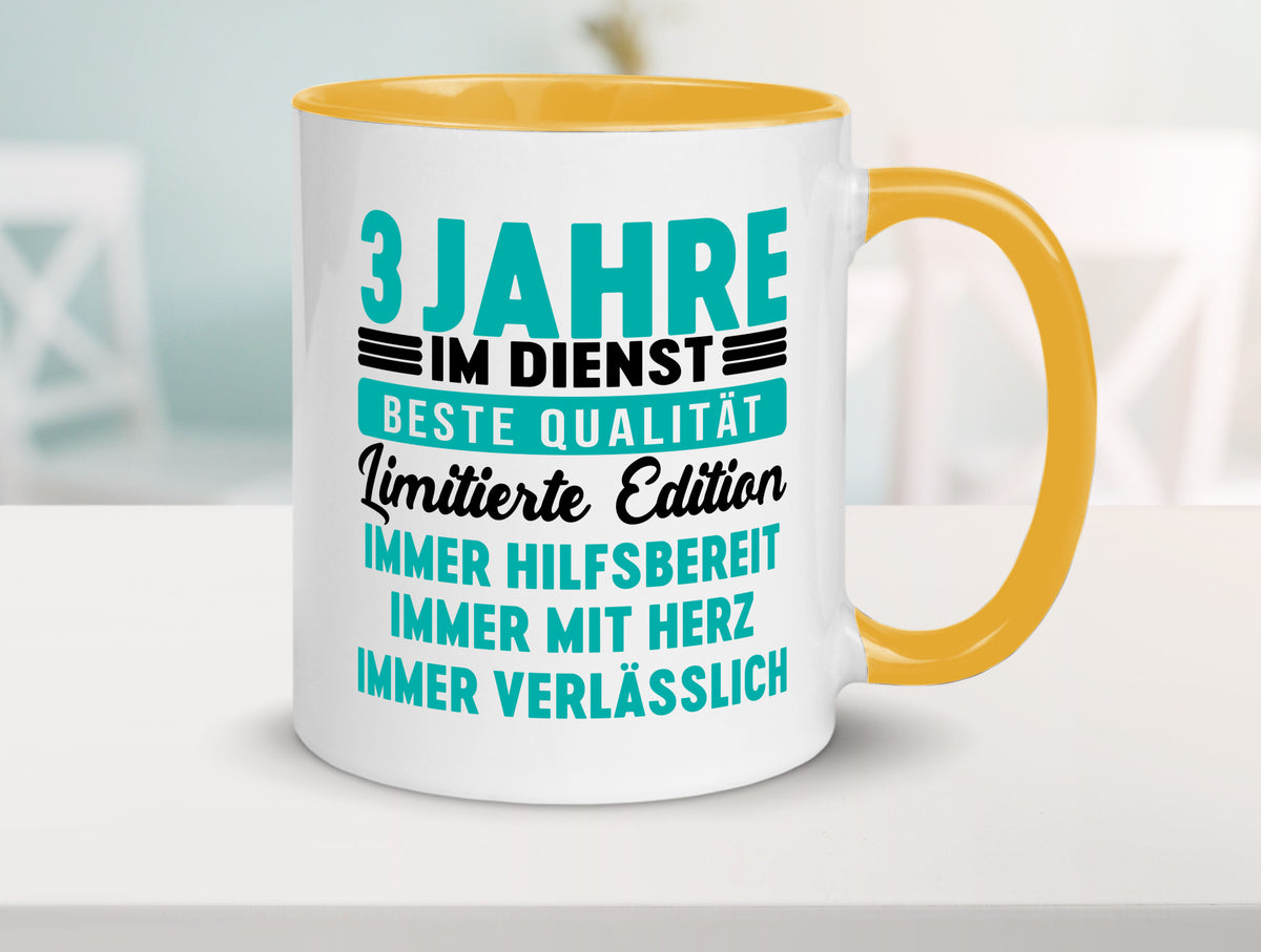 3 Jahre im Dienst | Jubiläum Arbeit v5 lustig Kollegen Büro Geschenk Tasse