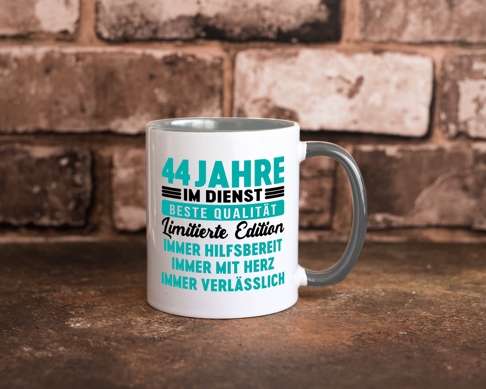 44 Jahre im Dienst | Jubiläum Arbeit v5 lustig Kollegen Büro Geschenk Tasse