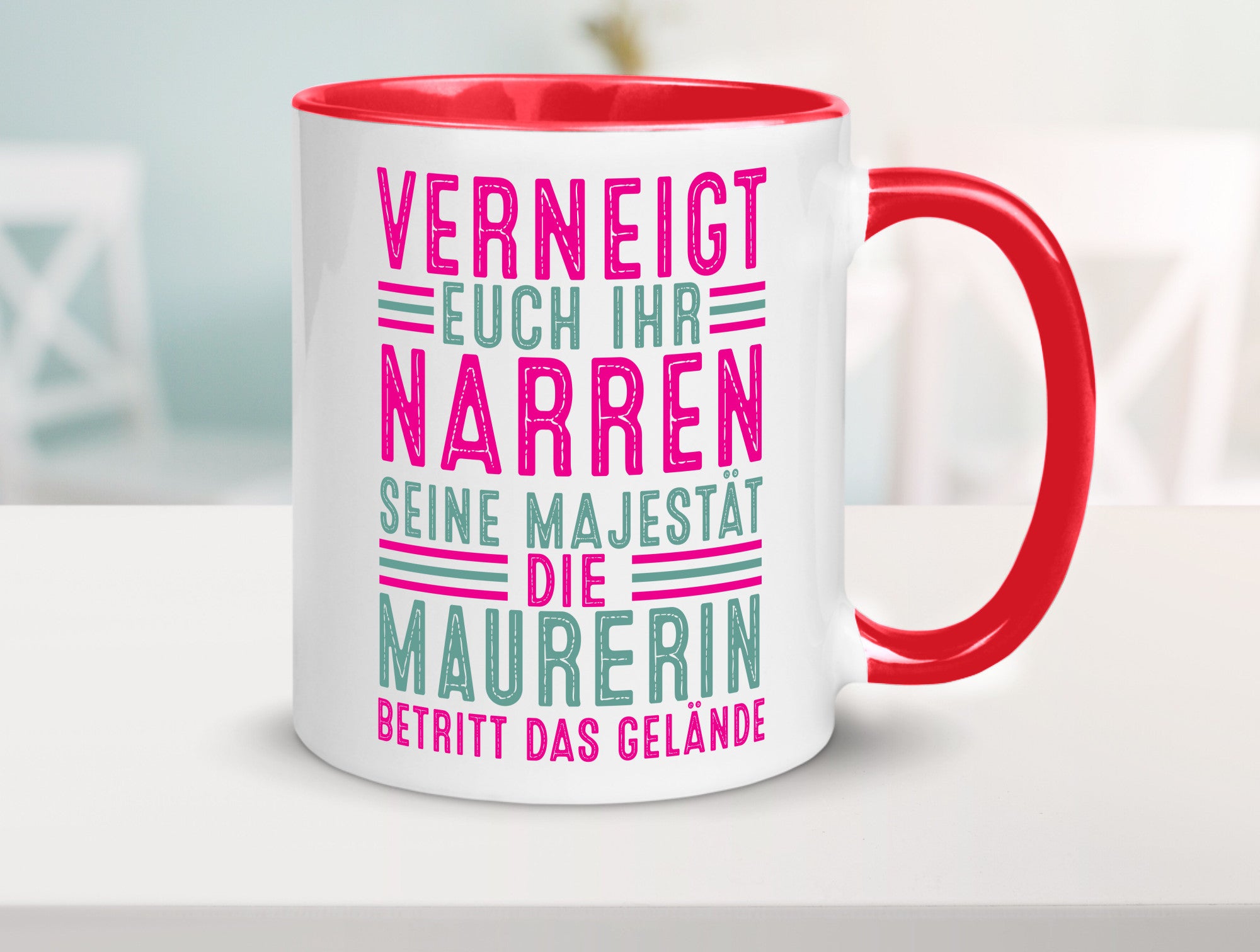 Verneigt euch: Maurerin Humor Geschenkidee Tasse